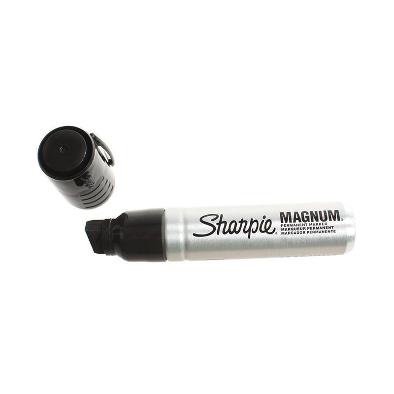 Sharpie Magnum Permanent Markers - Bold, Waterproof Ink for Writing & Labeling - Ideal for DIY Projects, Crafts, and Office Use