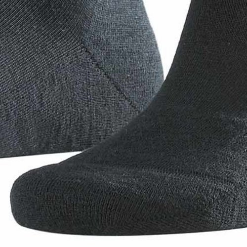 FALKE Men's Airport Plus Socks - Black - Extra Small - Comfortable Travel Socks for Long Flights & Business Trips