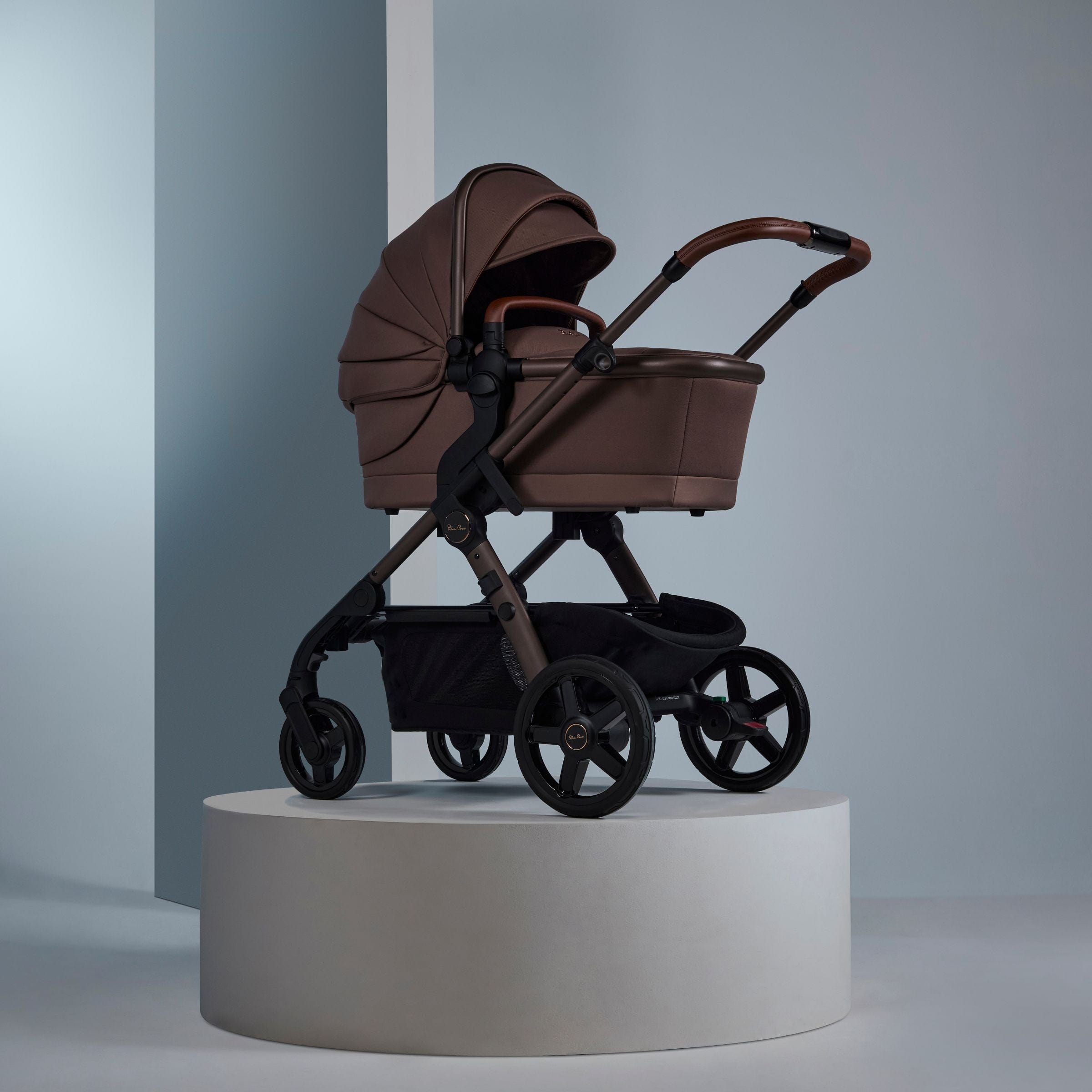 Silver Cross Wave3 Complete Stroller with Seat, Bassinet & Tandem Kit - Perfect for Newborns, Twins & Everyday Family Outings