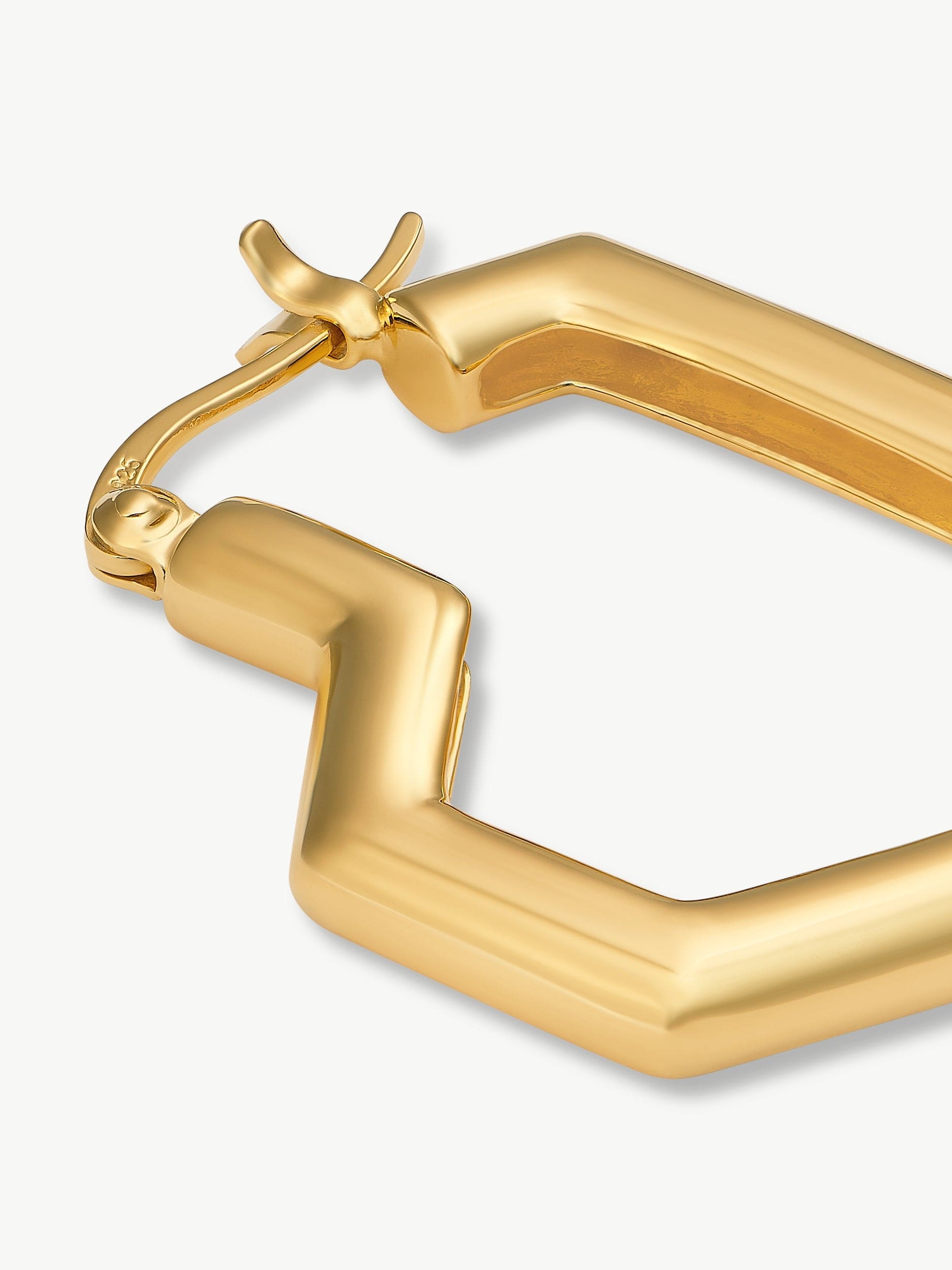 18k Gold Plated Daryl Small Hoops - Elegant Minimalist Hoop Earrings for Women | Perfect for Everyday Wear, Office, Date Night & Special Occasions