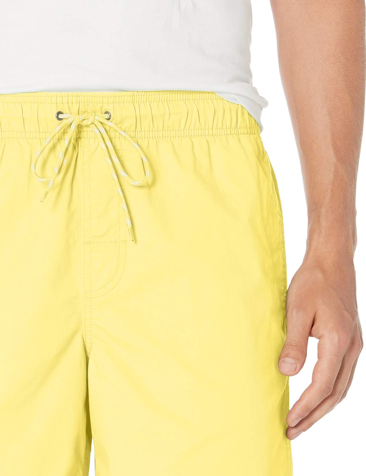 Amazon Essentials Men's 6