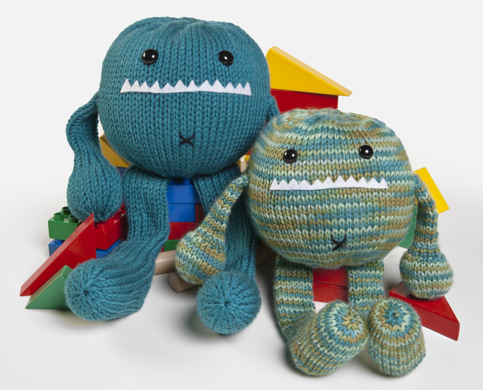 Knitted Monster Toys Book - The Big Book of Knitted Monsters for DIY Amigurumi & Soft Toy Making - Perfect for Crafters, Knitters & Gift Giving