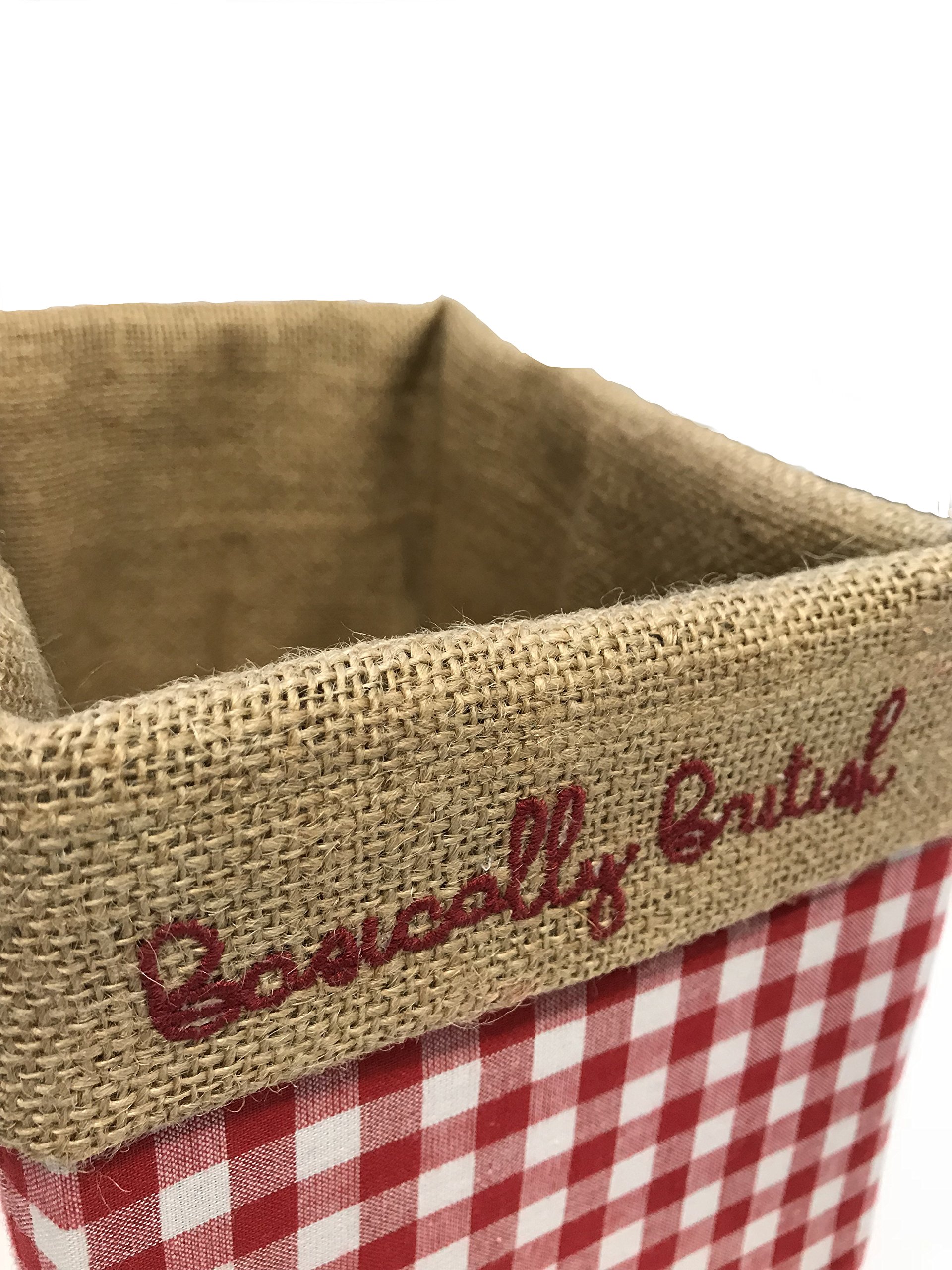 The Great British Gift Box by The Yummy Palette | Premium British Snacks Including Jacob's Crackers, Digestives, Cadbury Dairy Milk, Jaffa Cakes & Famous Tea Bags | Perfect for Holidays, Gifts & British Food Lovers