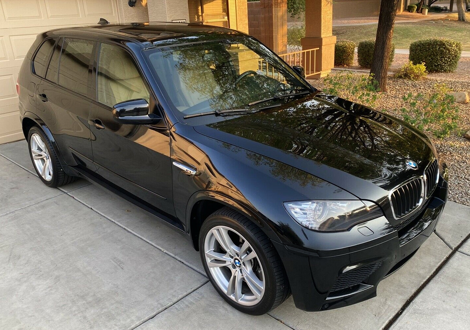 2008-2014 BMW E71 X6 & 2010-2013 E70 X5M Front Bumper Side Marker Reflector Lights - Replacement LED Turn Signal Lamps for Enhanced Visibility and Safety (Perfect for Night Driving and Low Visibility Conditions)