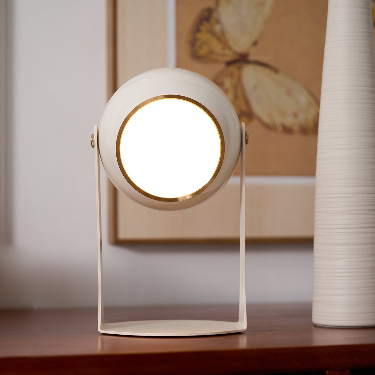 Modern Svejk Table Lamp - Adjustable LED Desk Light for Home Office, Bedroom & Study - Perfect for Reading, Working & Nightstand Use