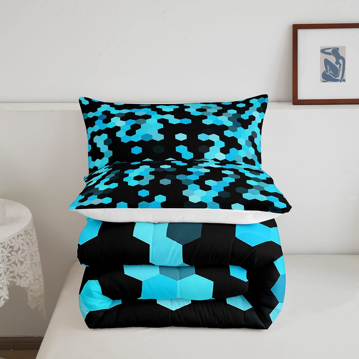 Honeycomb Camouflage Comforter Set - Full Size Black & Blue Camo Down Alternative Duvet for Kids, Boys & Adults | Military Style Hexagon Beehive Bedding | Perfect for Bedroom Decor, Camping & Army Themed Rooms