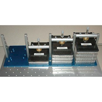 Z365001800 MicroFlask Low-Well Clamping Device - Secure Lab Equipment for Precise Sample Handling in Biotechnology & Medical Research