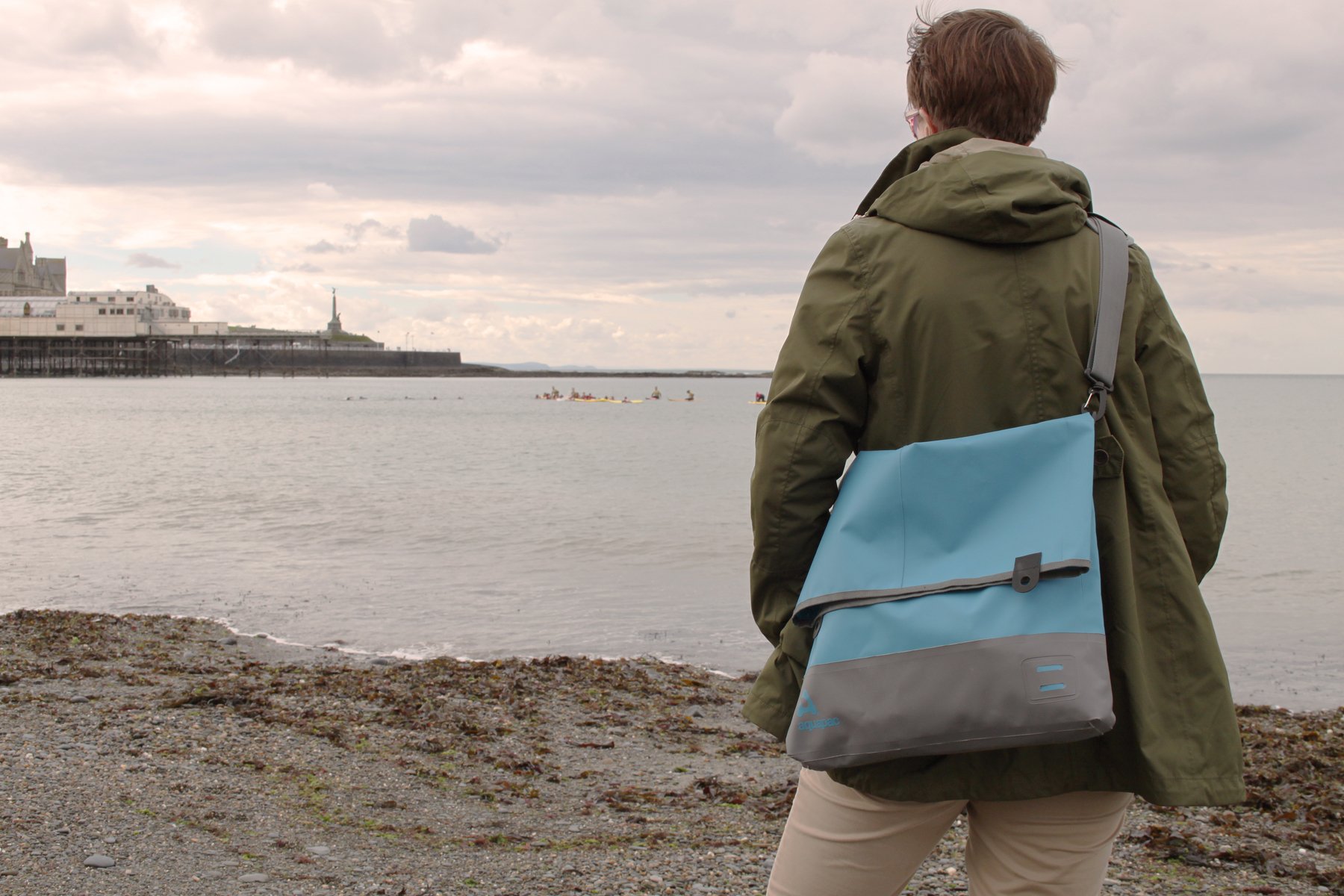 Aquapac Unisex Trailproof Waterproof Tote Bag - Lightweight & Durable for Hiking, Travel, and Outdoor Adventures