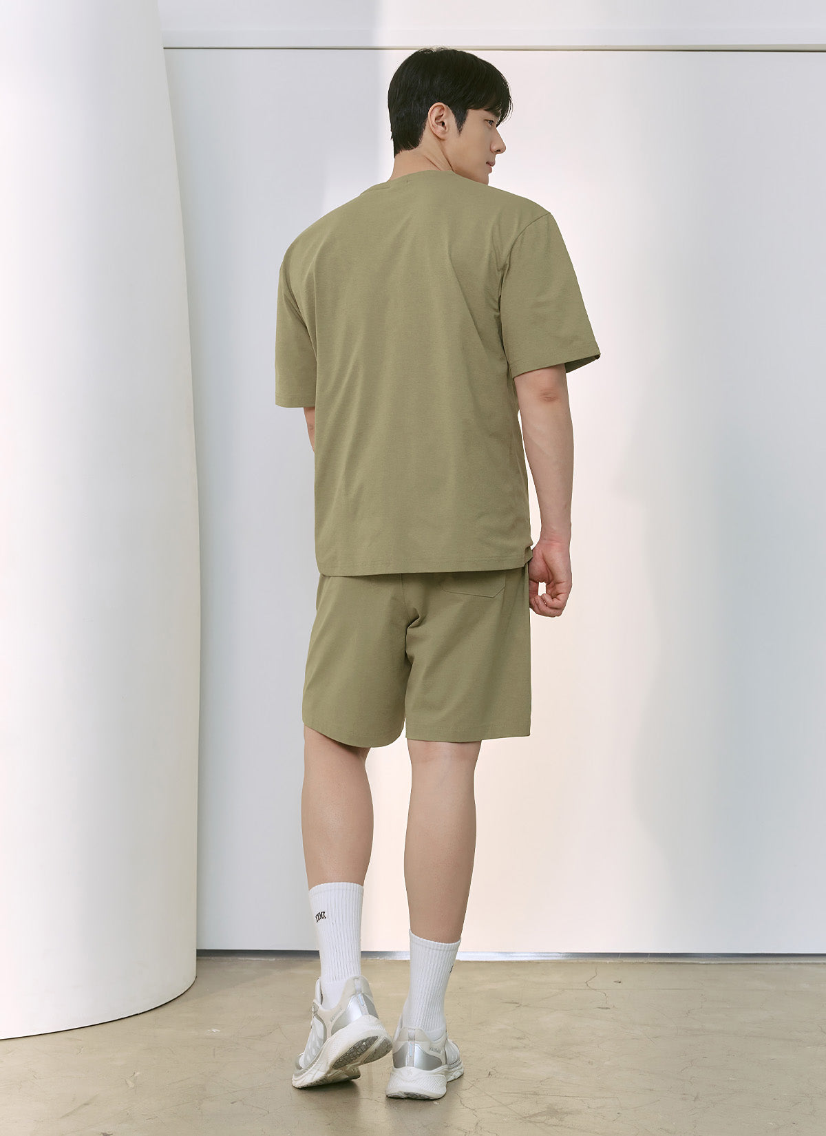 Dynamic Comfort Shorts for Men - Lightweight, Breathable & Stretchable Activewear - Perfect for Running, Gym & Lounge