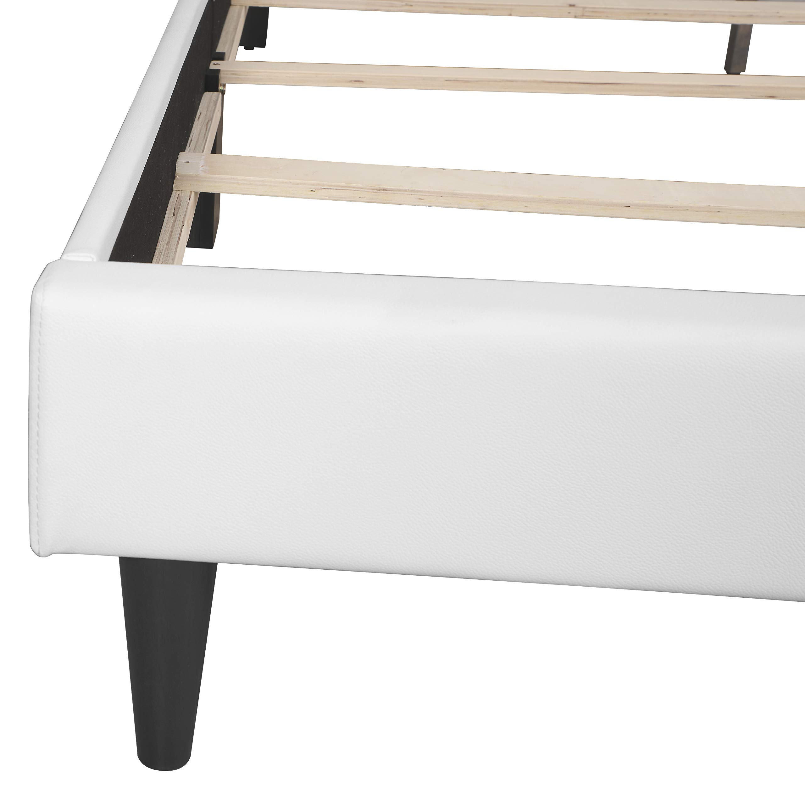 Glory Furniture Deb Upholstered Full Size Bed in White - Modern Upholstered Bed Frame for Master Bedroom & Guest Room