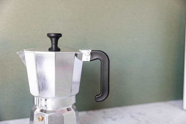 La Cafetière Venice Aluminium Stovetop Espresso Maker - 6 Cup Italian Coffee Pot for Home & Office Use - Perfect for Espresso Lovers & Gift Giving