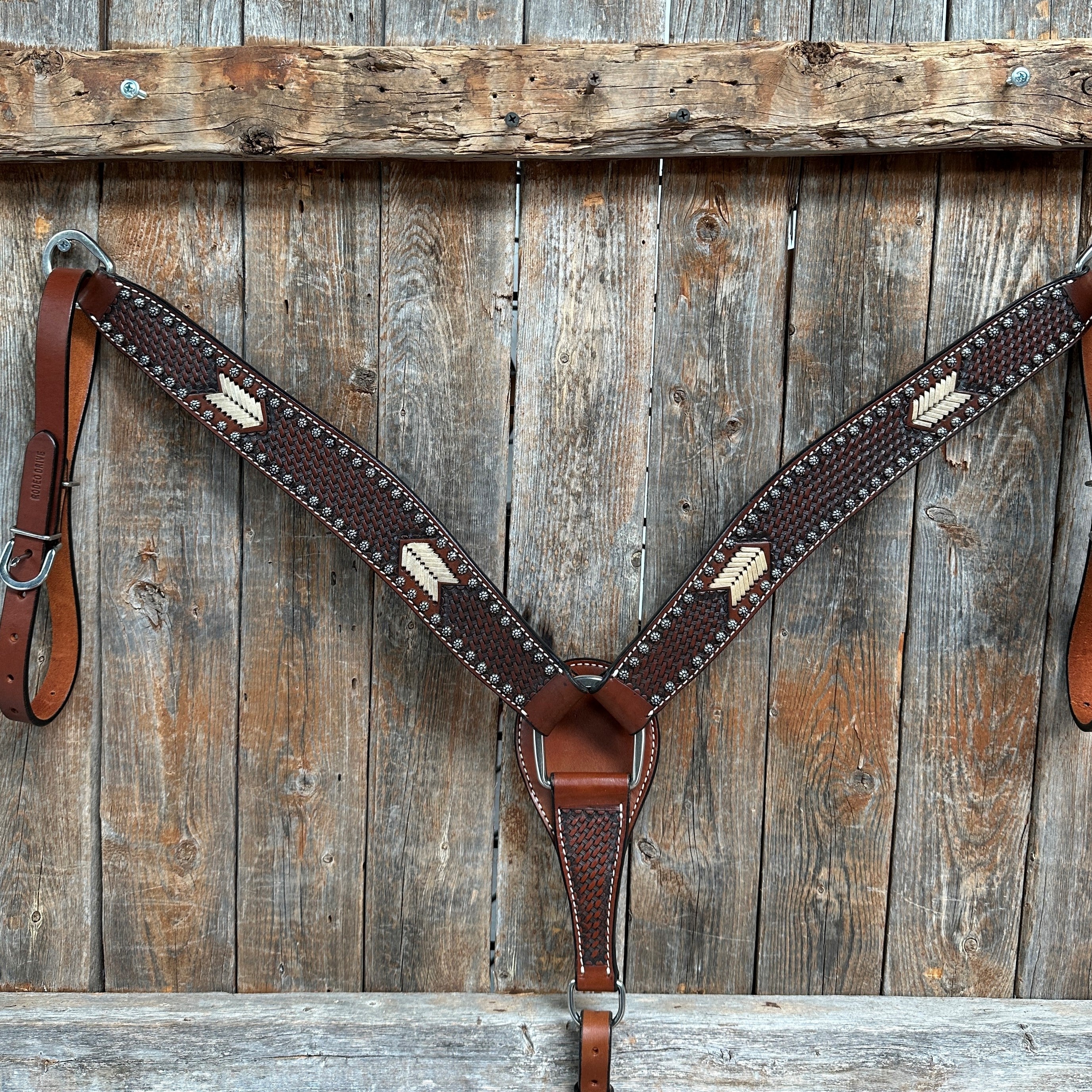 Premium Rawhide One Ear & Breastcollar Tack Set for Horses - Western Riding Equipment for Trail, Rodeo & Ranch Work