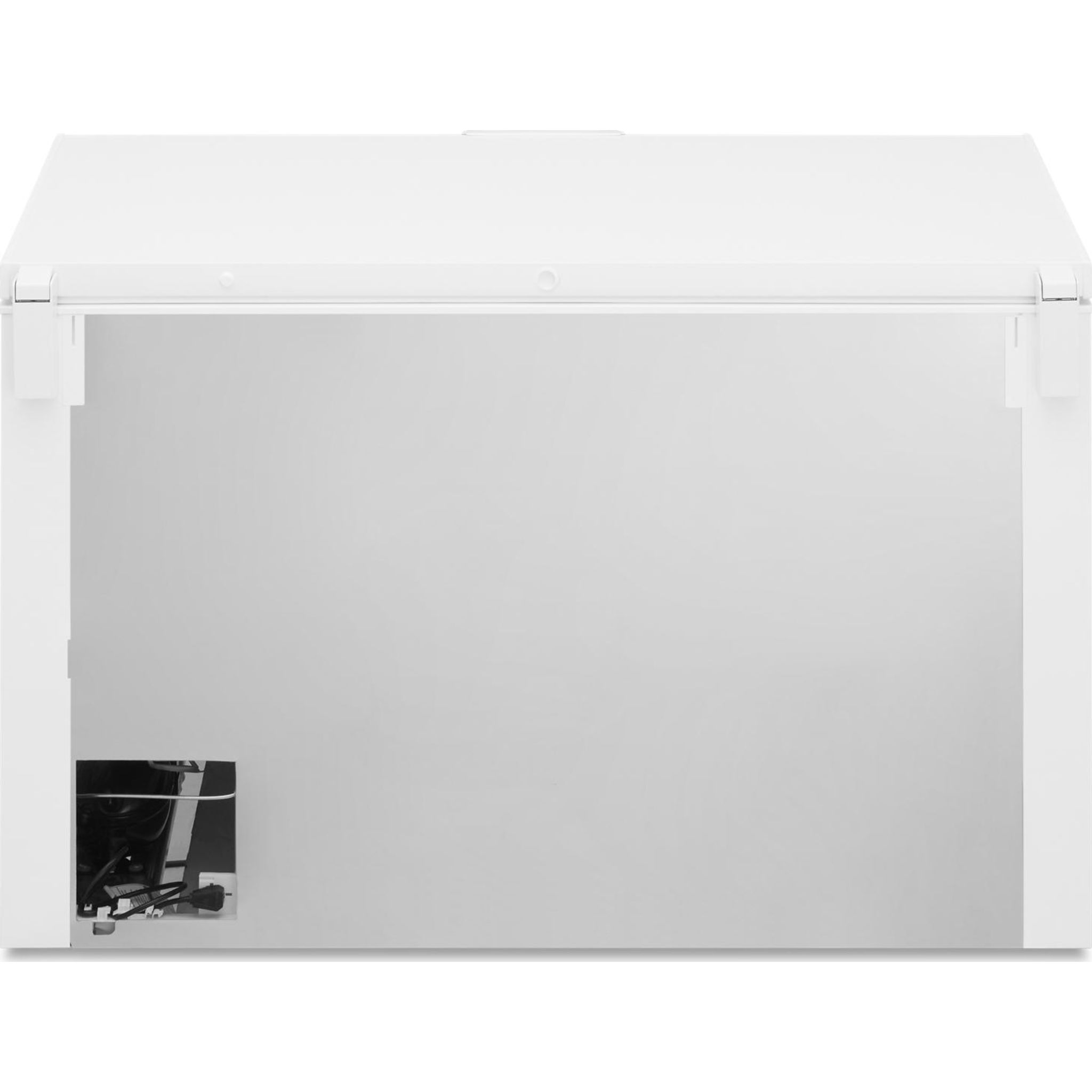 Amana AZC5216LW 7.0 Cu. Ft. Chest Freezer in White - Energy Efficient, Deep Freeze Storage for Home, Garage, or Basement - Perfect for Bulk Food, Meat, and Frozen Goods