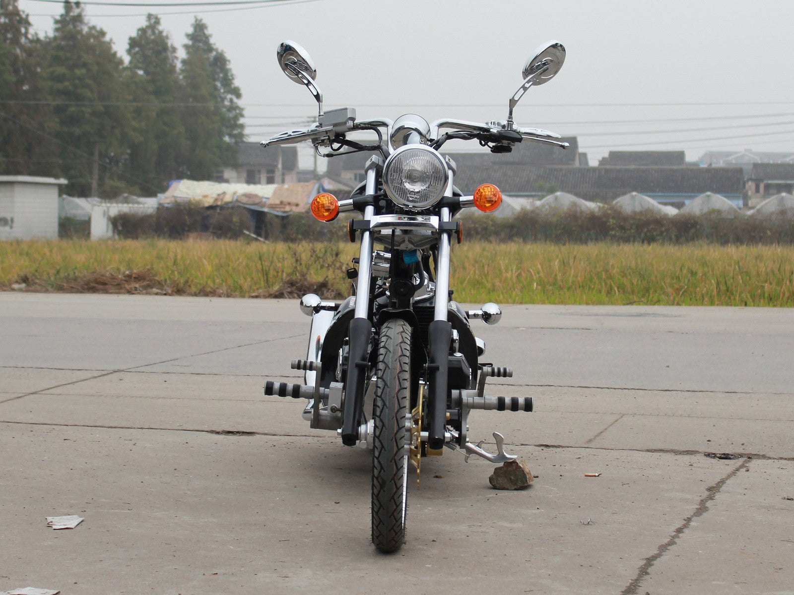 Venom Villain 250cc Chopper Motorcycle - 5-Speed Manual Transmission for Cruising & Adventure Riding