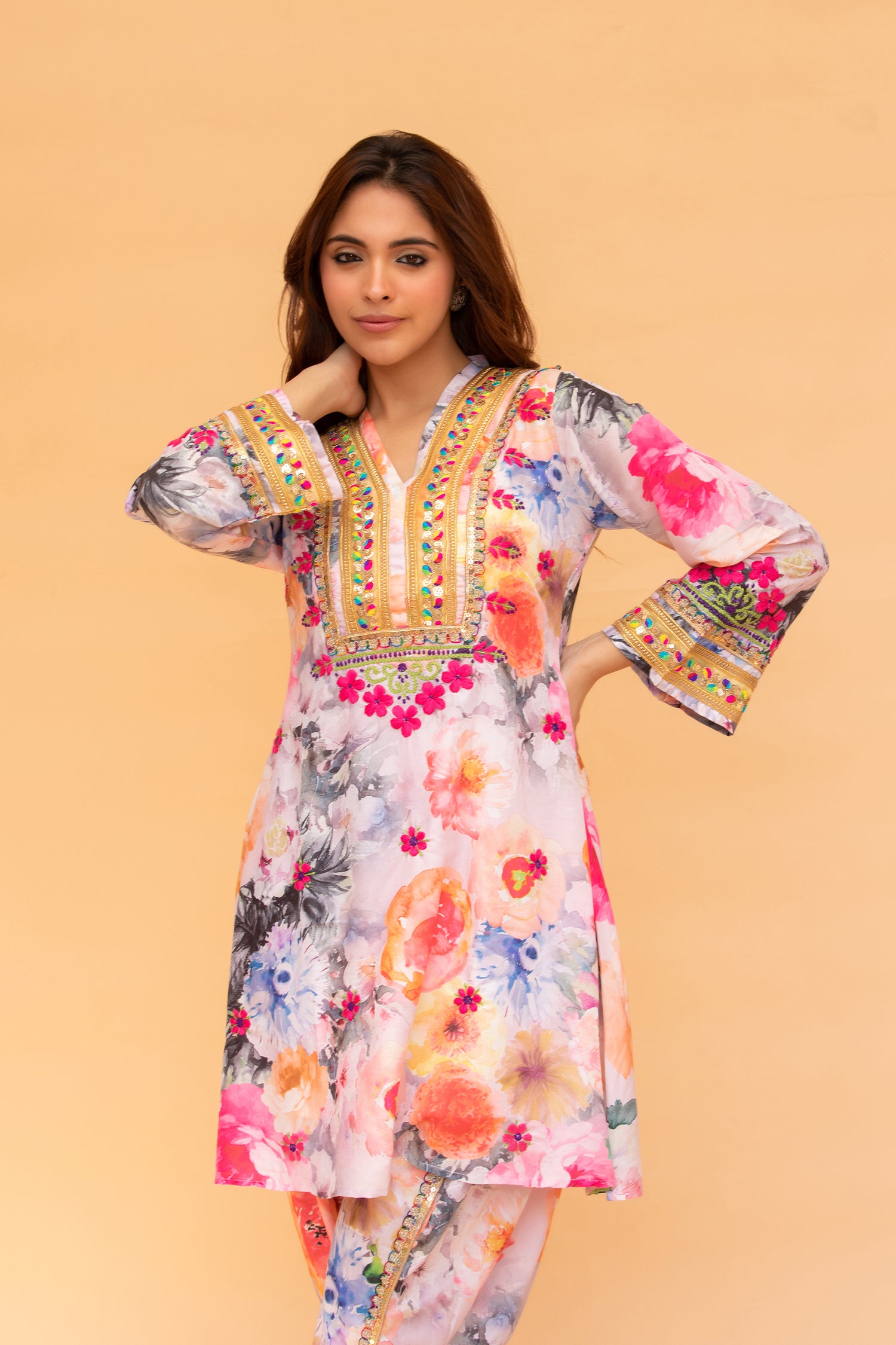 Elegant Saba Chikankari Kurta Set in Premium Muslin Silk - Floral Creme Embroidered Indian Ethnic Wear for Women | Perfect for Festivals, Weddings & Special Occasions