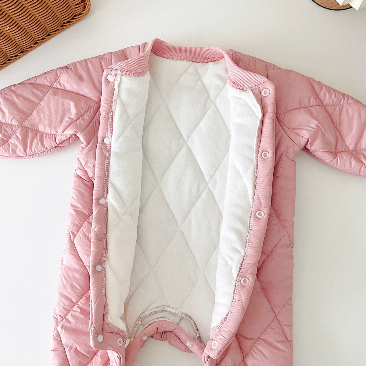 Cozy Fleece Baby Rompers for Winter - Soft & Warm One-Piece Outfits for Newborns & Toddlers - Perfect for Indoor Play, Outdoor Walks & Family Photos