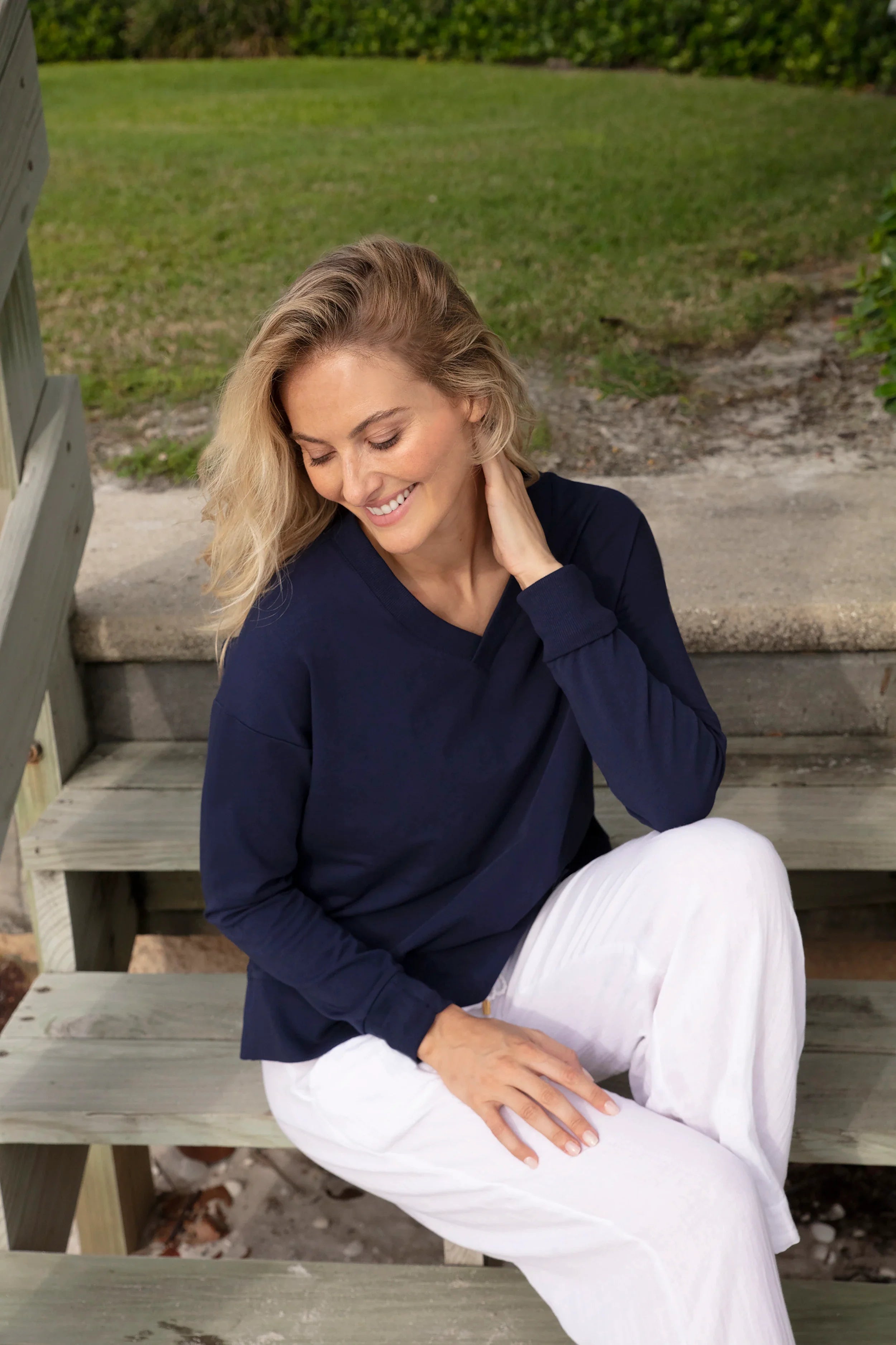 Women's Soft V-Neck Pullover Sweater - Navy Blue | Cozy Knit Top for Casual Wear & Layering