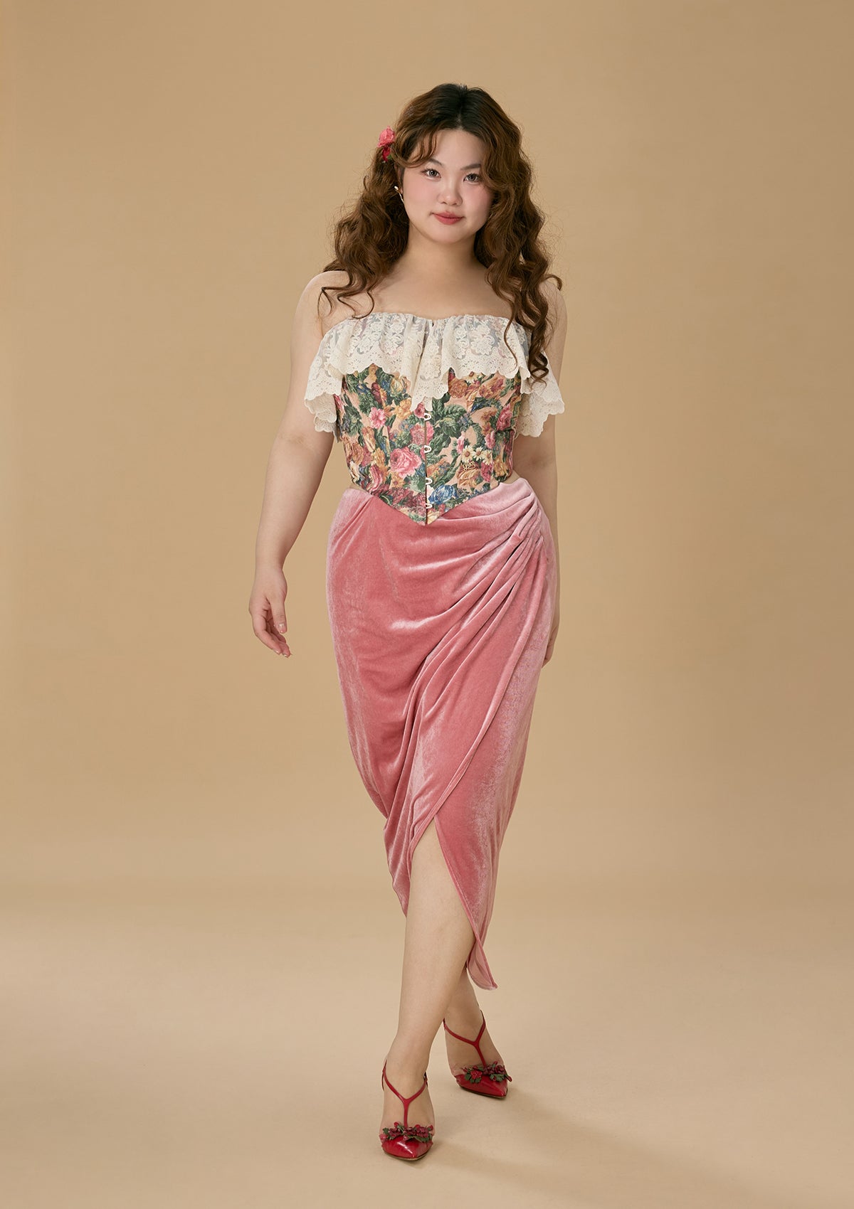 Elegant Curve & Plus Size Corset for Women - Perfect for Weddings, Banquets, and Special Occasions