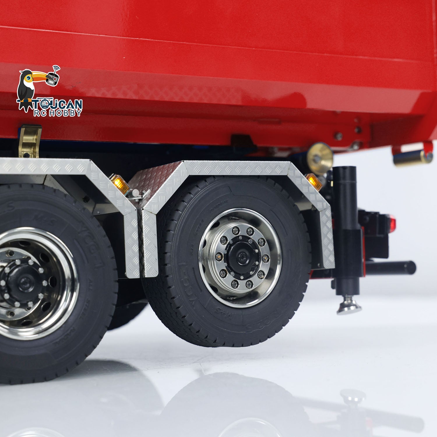 1/14 Scale 10x10 RC Hydraulic Crane Dump Truck - Remote Control Full Dumper Lorry with U-Shaped High Standard Bucket & Timber Flatbed - Perfect for Construction Site Play, Collecting, and RC Hobby Enthusiasts