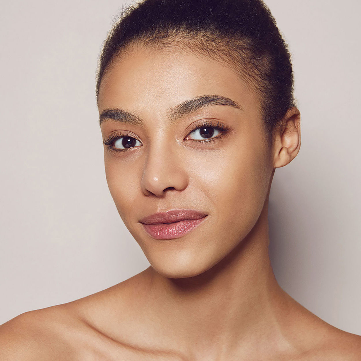 Best Invisible Touch Liquid Foundation - Lightweight, Full Coverage Makeup for Flawless Skin - Perfect for Daily Wear & Special Occasions