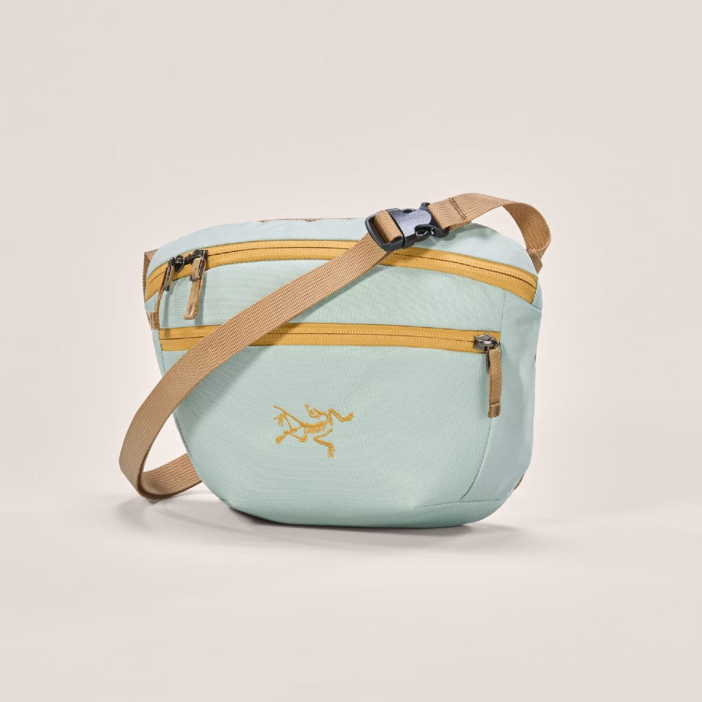 Arc'teryx Mantis 2 Waist Pack - Lightweight Durable Fanny Pack for Hiking, Travel & Everyday Use | Water-Resistant Outdoor Gear for Men & Women