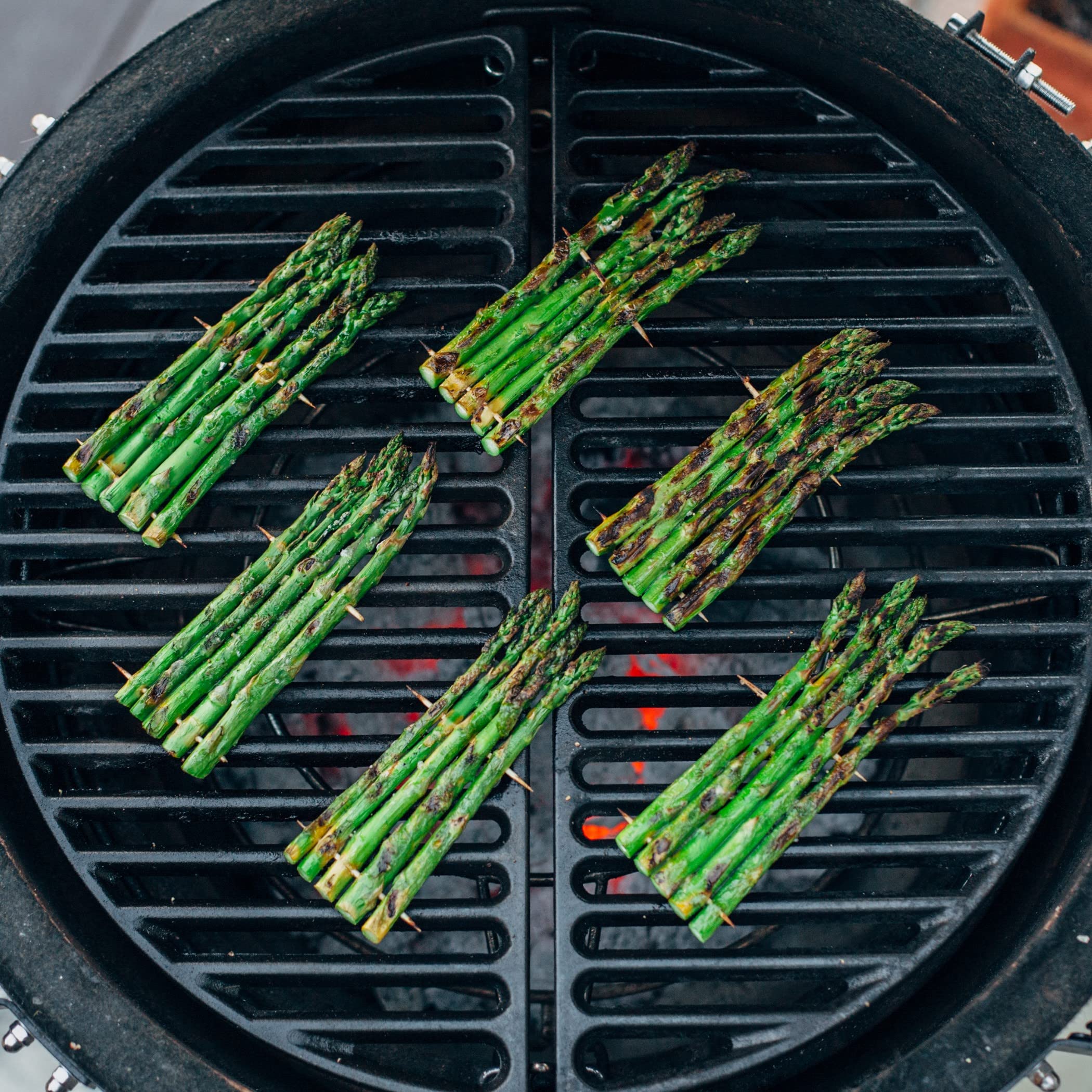 Kamado Joe Classic Joe Half Moon Cast Iron Cooking Grate & Reversible Griddle Bundle - Perfect for Grilling, Smoking, and Outdoor Cooking