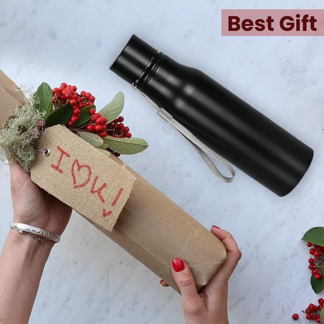 Giftana 750ml Stainless Steel Water Bottle - Insulated Single Wall for Hot & Cold Drinks - Leakproof & Durable for Office, Gym, Hiking, Travel - Perfect Gift for Men, Women, Dad (Black) | Stay Hydrated at Work, Outdoor Adventures & Daily Activities