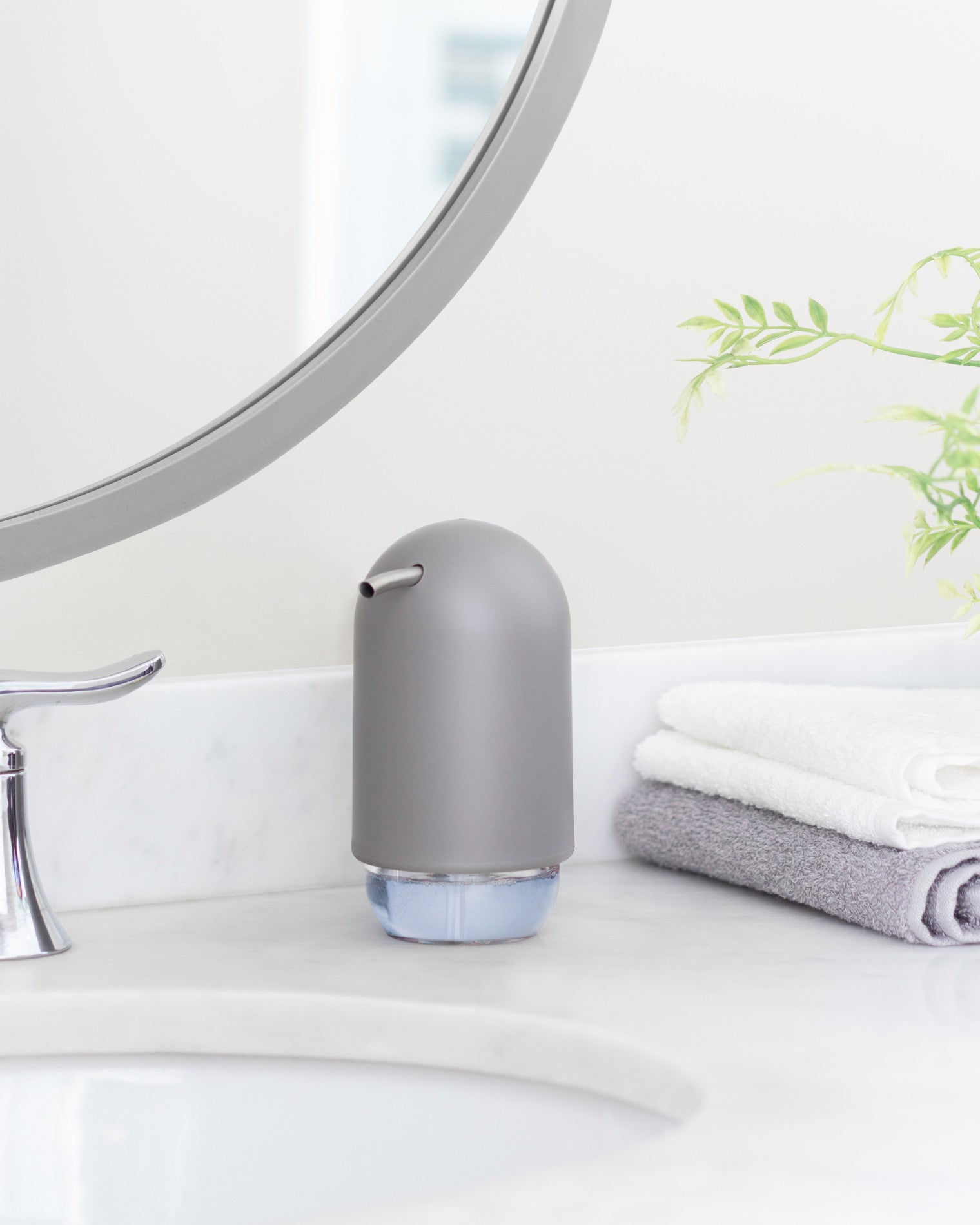 Automatic Touchless Soap Dispenser - Hands-Free Liquid Soap Pump for Kitchen, Bathroom & Office | Hygienic Sensor Soap Dispenser with 300ml Capacity - Perfect for Home, Restaurant and Public Restrooms