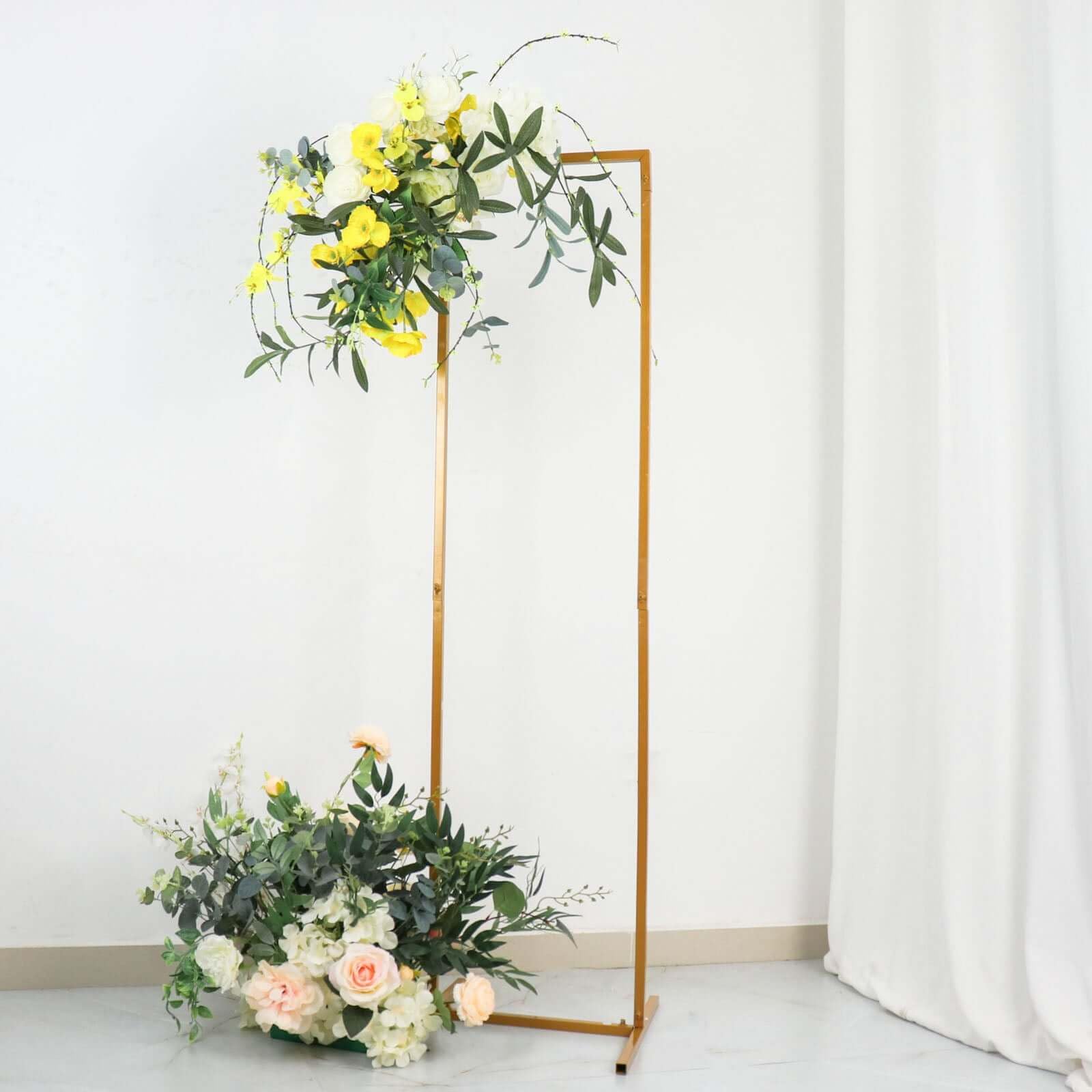 Gold Wedding Flower Stand - 4.5ft Metal Backdrop & Vase Column for Wedding Centerpiece Decor