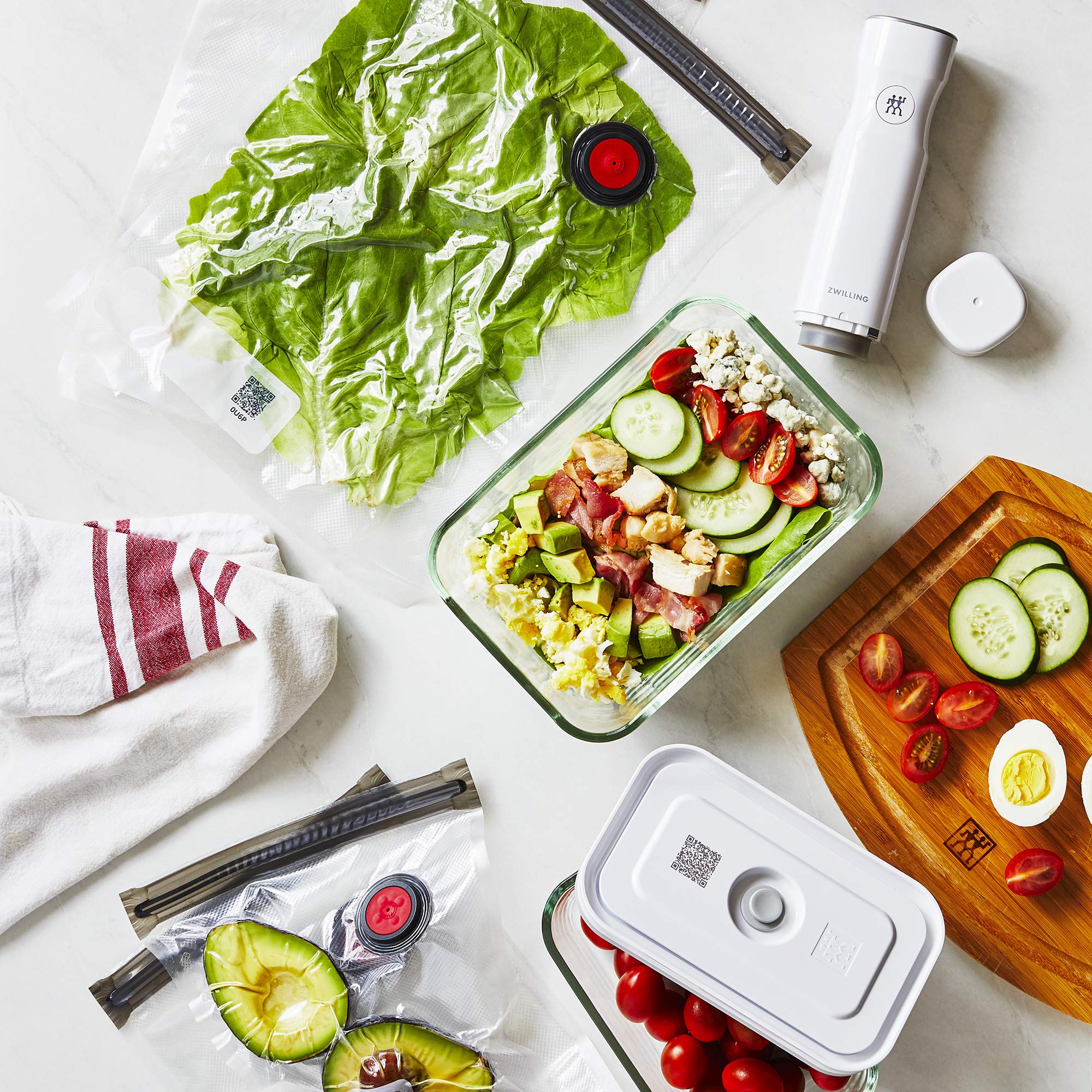 ZWILLING Fresh & Save 7-Piece Vacuum Sealer Machine Starter Set with Sous Vide Bags & Airtight Glass Food Storage Containers for Meal Prep, Sous Vide Cooking & Long-Term Food Preservation | Perfect for Kitchen, Camping & Freezer Storage