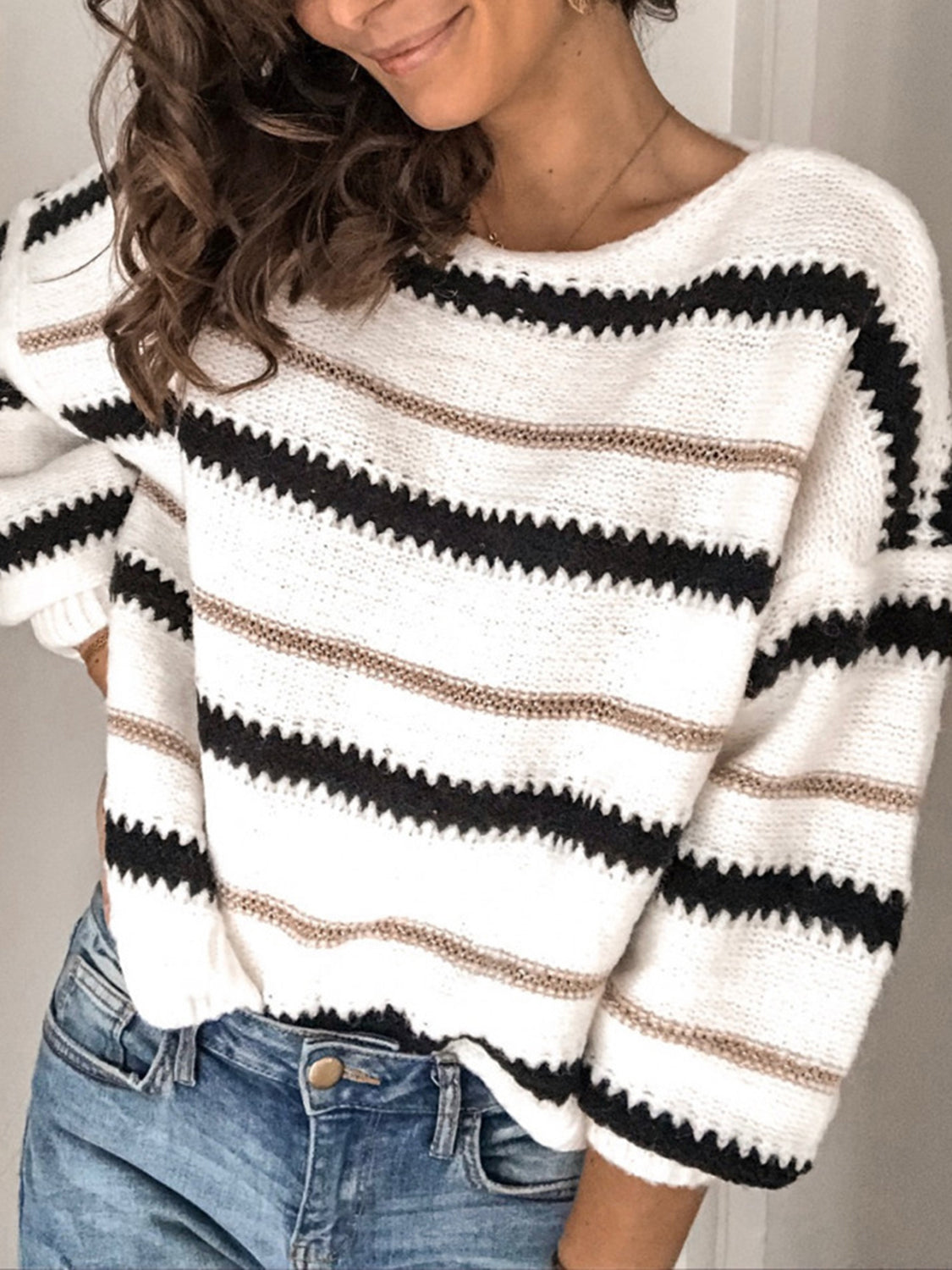 Stylish Contrast Striped Round Neck Long Sleeve Sweater for Women - Cozy Fall & Winter Fashion, Perfect for Office, Casual Outings and Date Nights