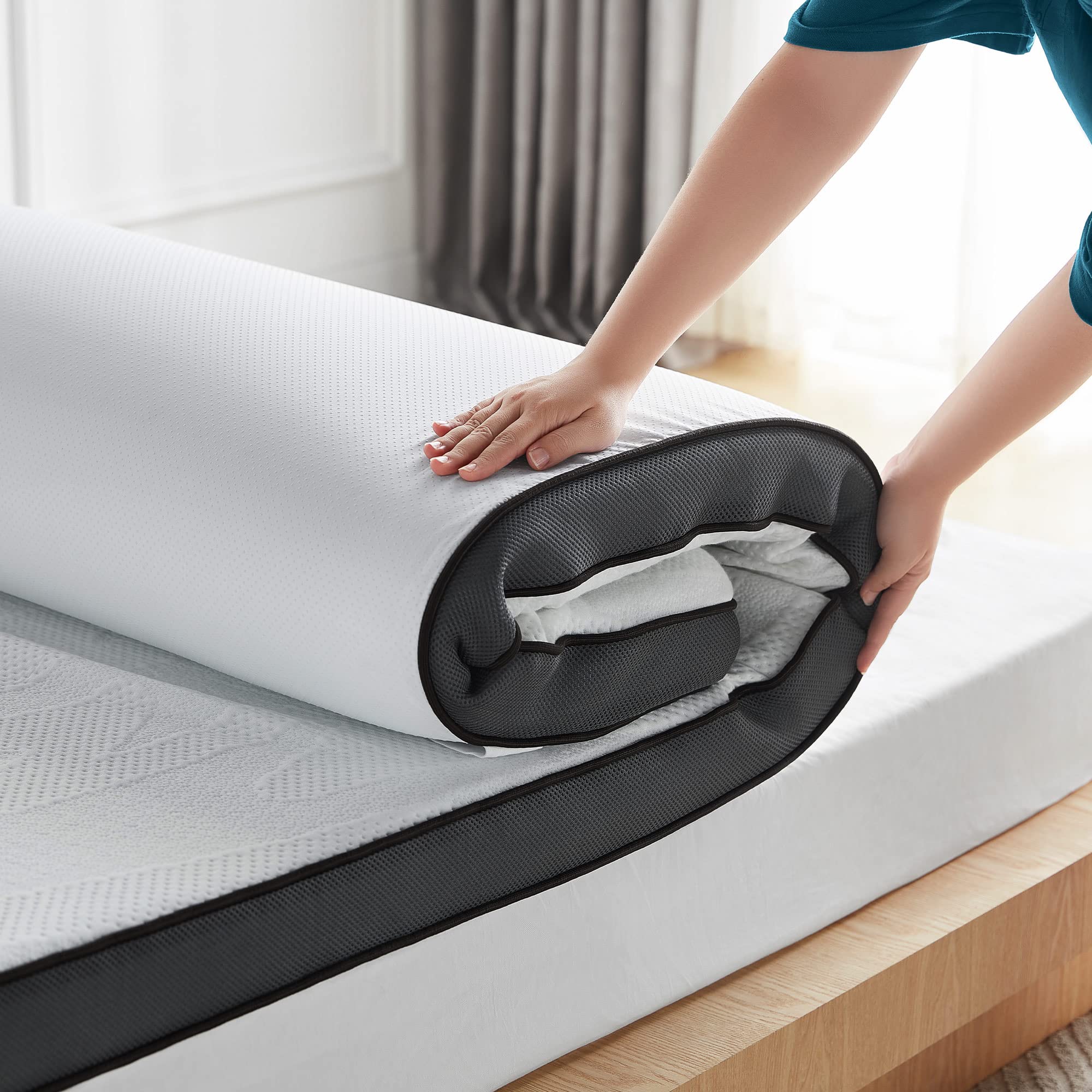 LINSY LIVING 3-Inch Gel Memory Foam Twin XL Mattress Topper - CertiPUR-US Certified, Cooling & Pressure Relief with Removable Washable Cover & Straps - Perfect for Dorm, Guest Room & Home Comfort Upgrade