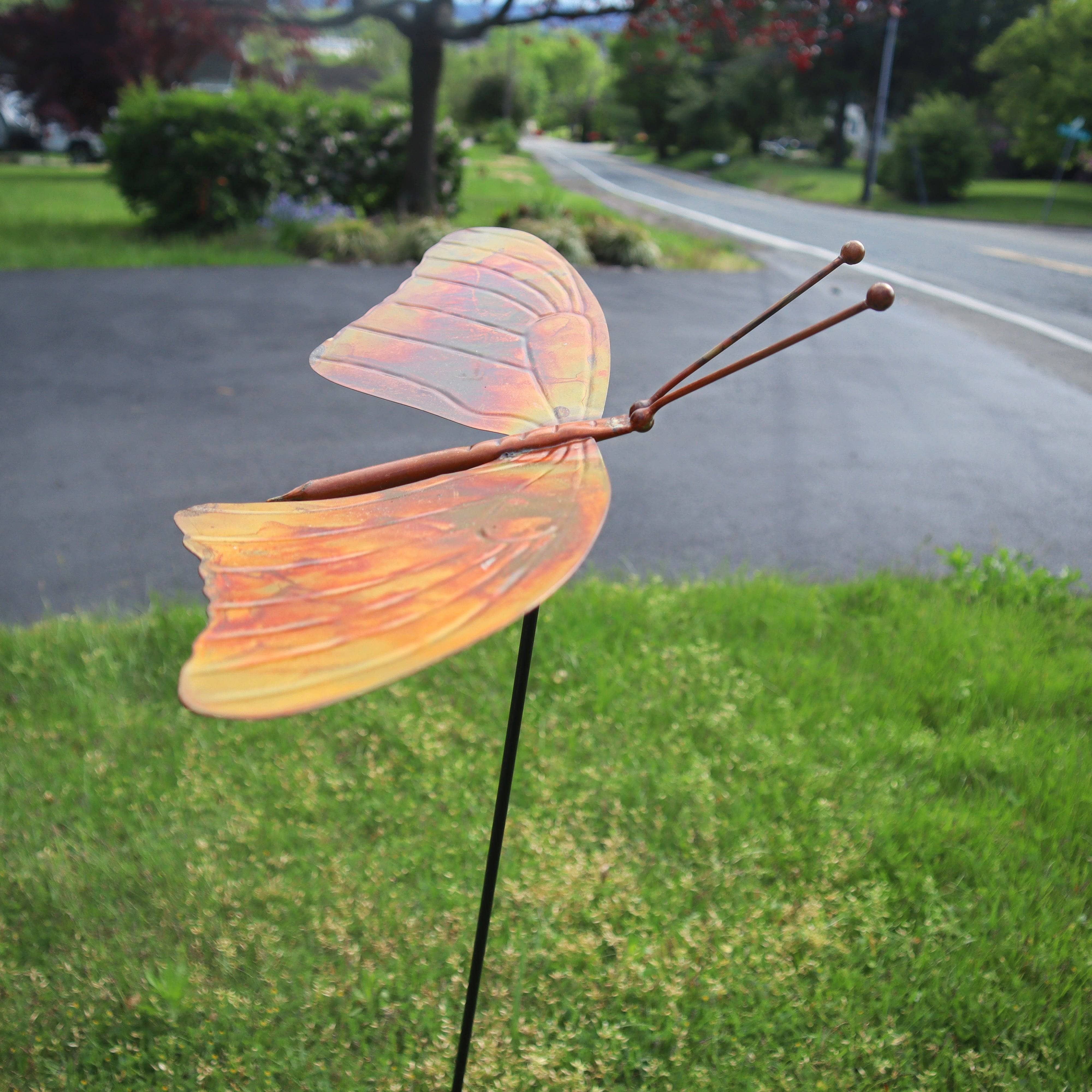 Butterfly Garden Stake - Decorative Metal Butterfly Yard Art for Outdoor Garden Decor - Perfect for Flower Beds, Patios, and Landscaping