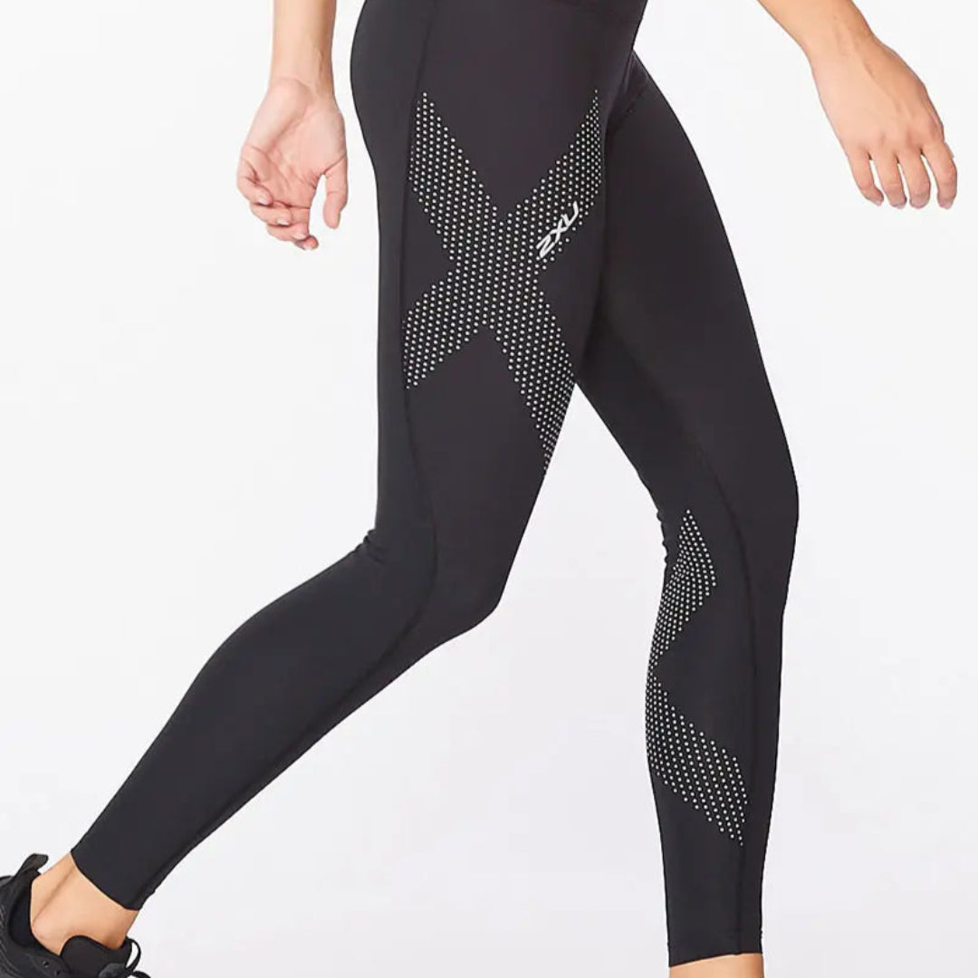 2XU Women's Motion Mid-Rise Compression Tights - High-Performance Workout Leggings for Running, Yoga & Gym Training