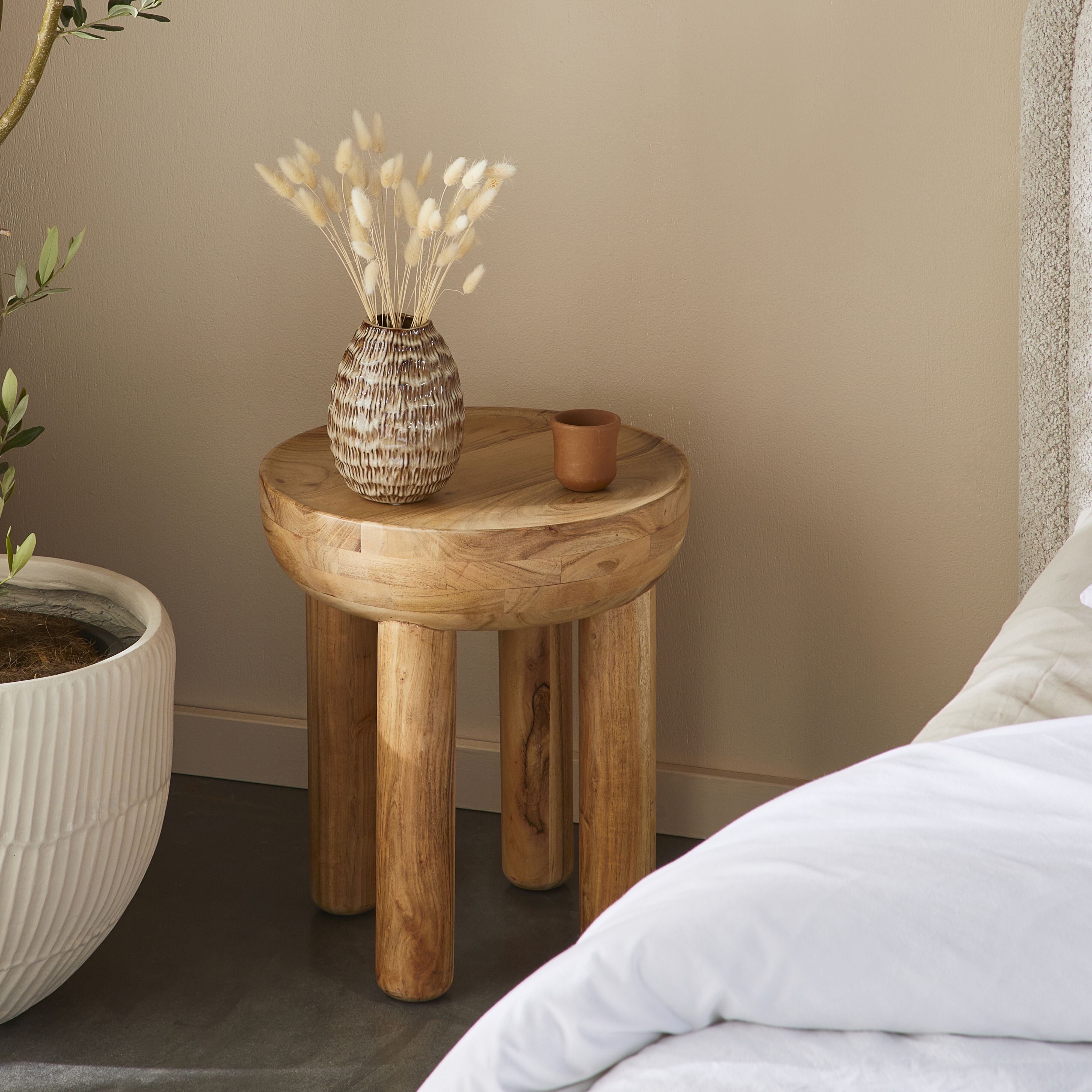 Amara Modern Cylinder Leg Side Table - Small End Table for Living Room, Bedroom, or Office - Nightstand with Sturdy Metal Base & Round Top