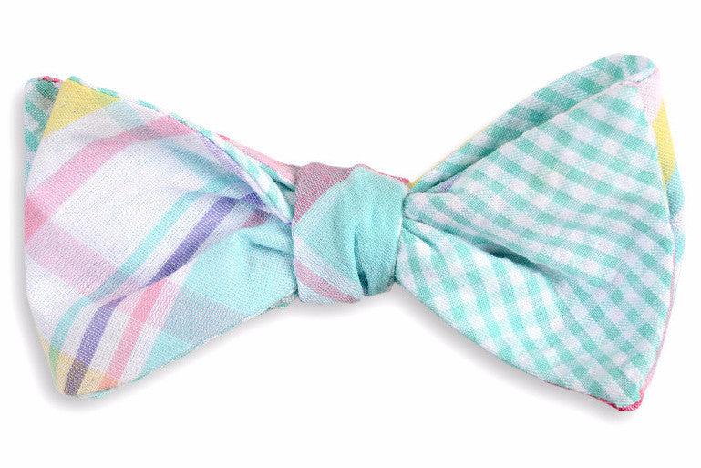 Stylish Palmetto Plaid Reversible Bow Tie for Men - Perfect for Weddings, Parties & Formal Events