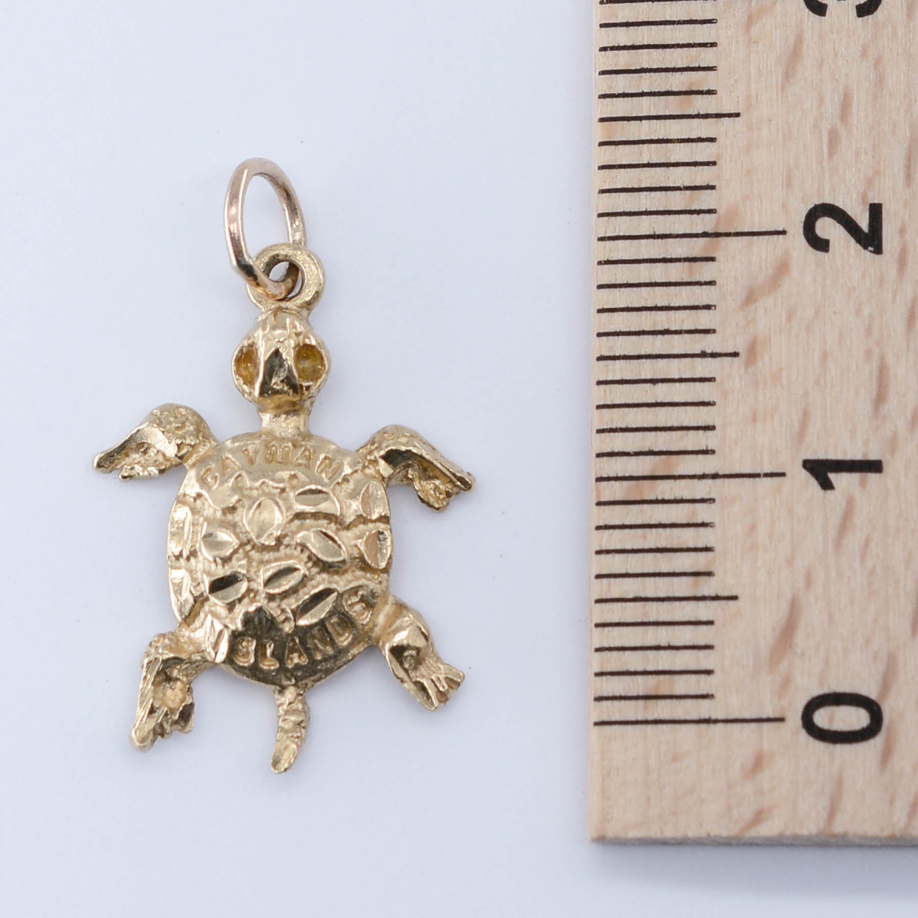 10K Gold Turtle Charm Pendant Necklace for Women - Elegant Jewelry Gift for Birthday, Anniversary & Everyday Wear - Perfect for Beach, Vacation & Boho Style Outfits