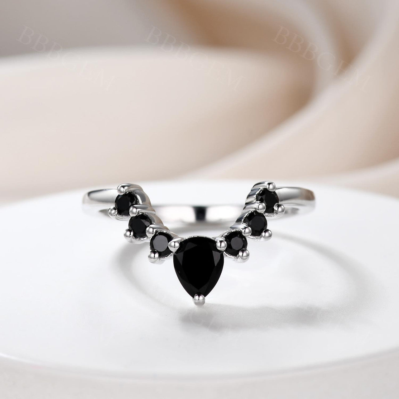 Women's Stackable Pear Black Onyx Spinel Curved Wedding Band Ring - Elegant Jewelry for Brides, Anniversaries & Special Occasions