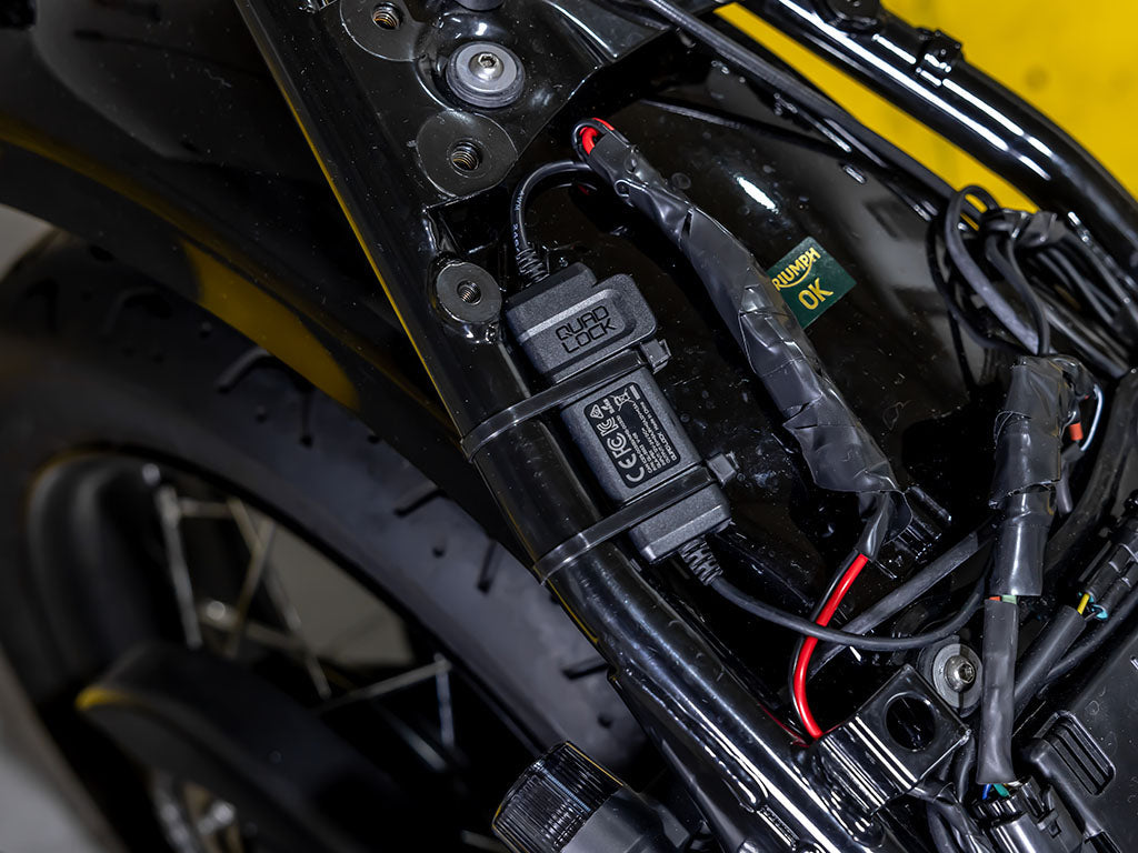 Quad Lock 360 Waterproof 12V to USB Smart Car Charger Adapter - Perfect for Phones, Tablets & GPS Devices While Driving