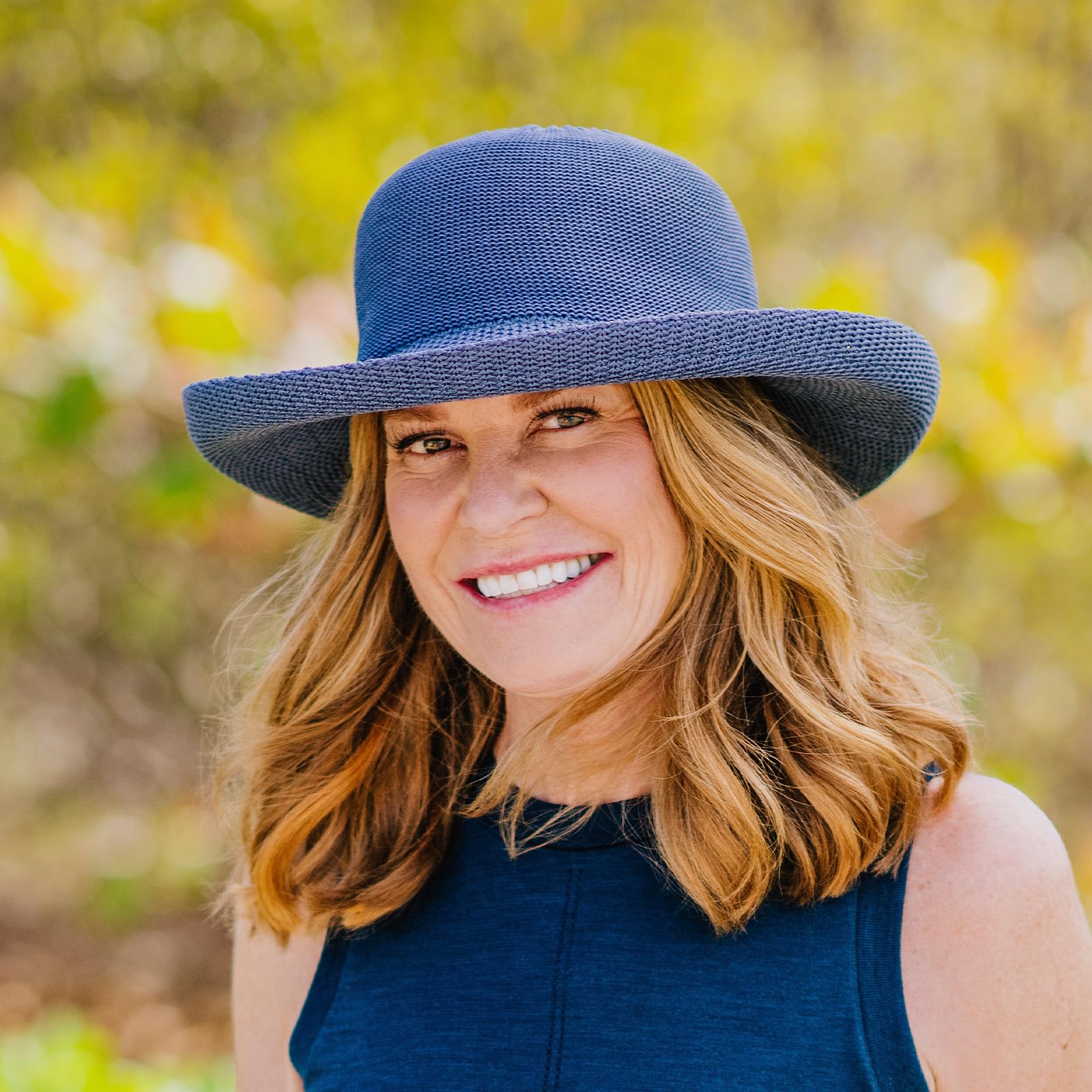 Wallaroo Hat Company Women’s Victoria Sun Hat - Wide Brim UPF 50+ Packable Travel Hat, Adjustable & Breathable Summer Beach Hat for Women, Lightweight Sun Protection for Outdoor, Vacation, Gardening