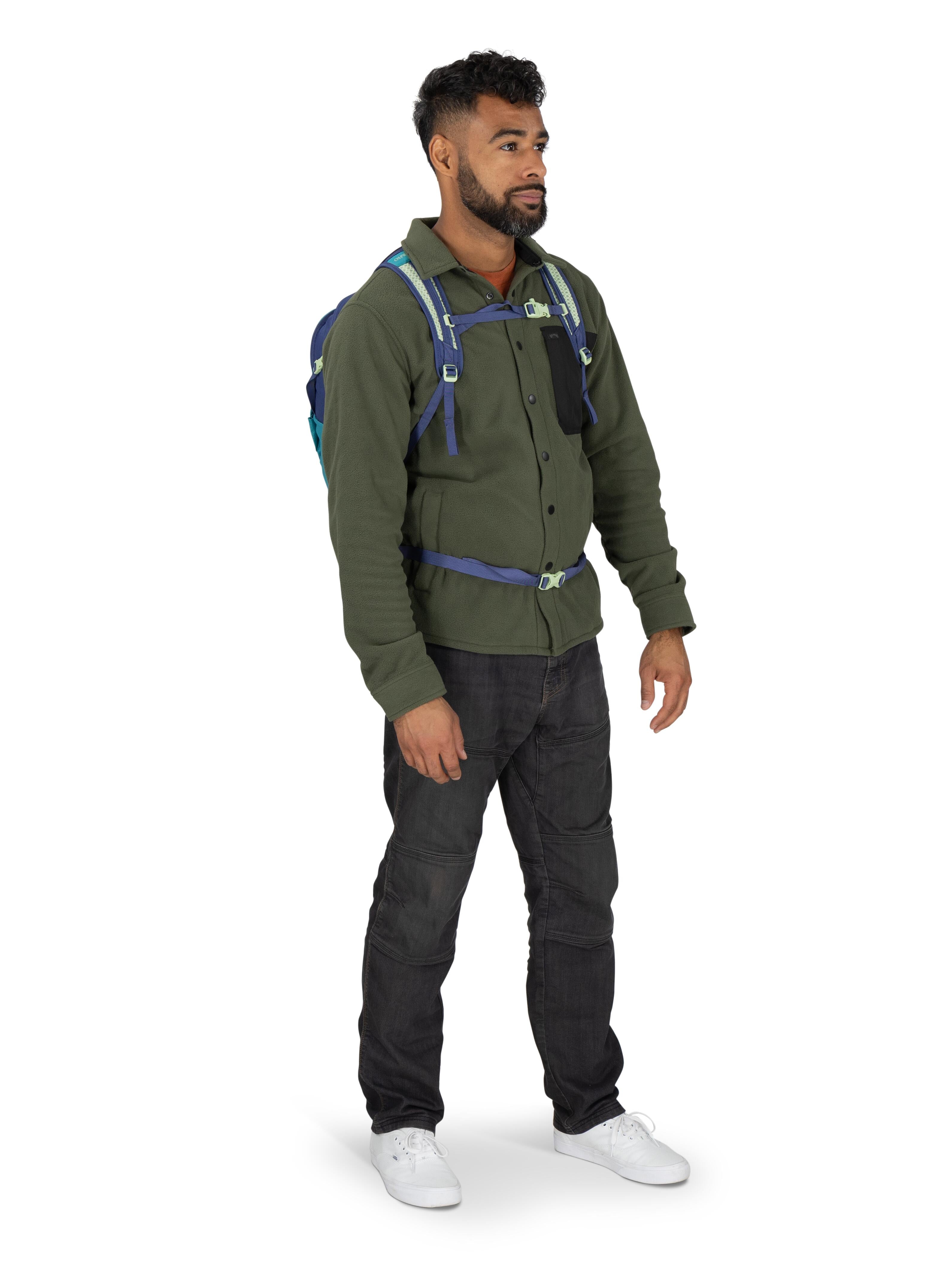 Osprey Daylite Plus Everyday Backpack - Lightweight Hiking Daypack for Men & Women - Perfect for Travel, Commuting & Outdoor Adventures