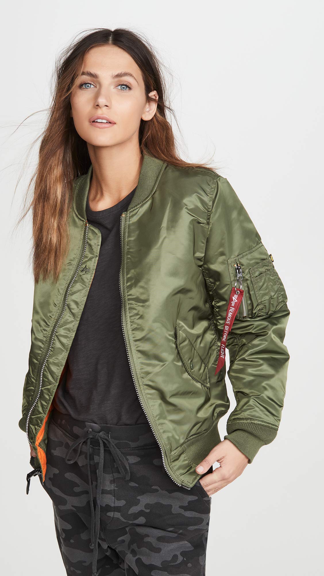 Alpha Industries Women's MA-1 Flight Jacket - Classic Bomber Jacket for Women, Lightweight & Water-Resistant - Perfect for Casual Wear, Travel & Outdoor Adventures