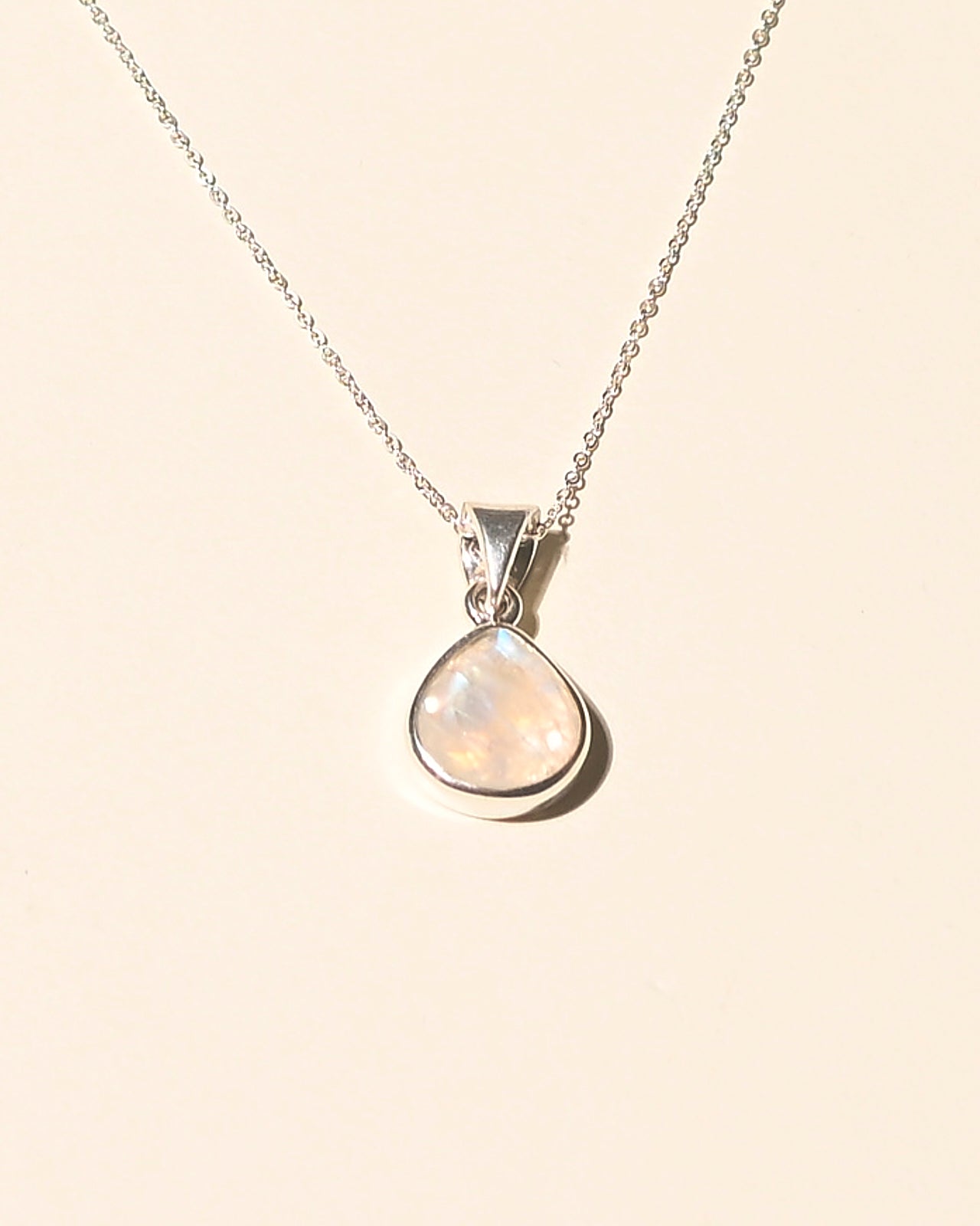 Moonstone Necklace for Women – Healing Crystal Jewelry for Energy Balance & Spiritual Wellness | Perfect for Yoga, Meditation & Everyday Wear