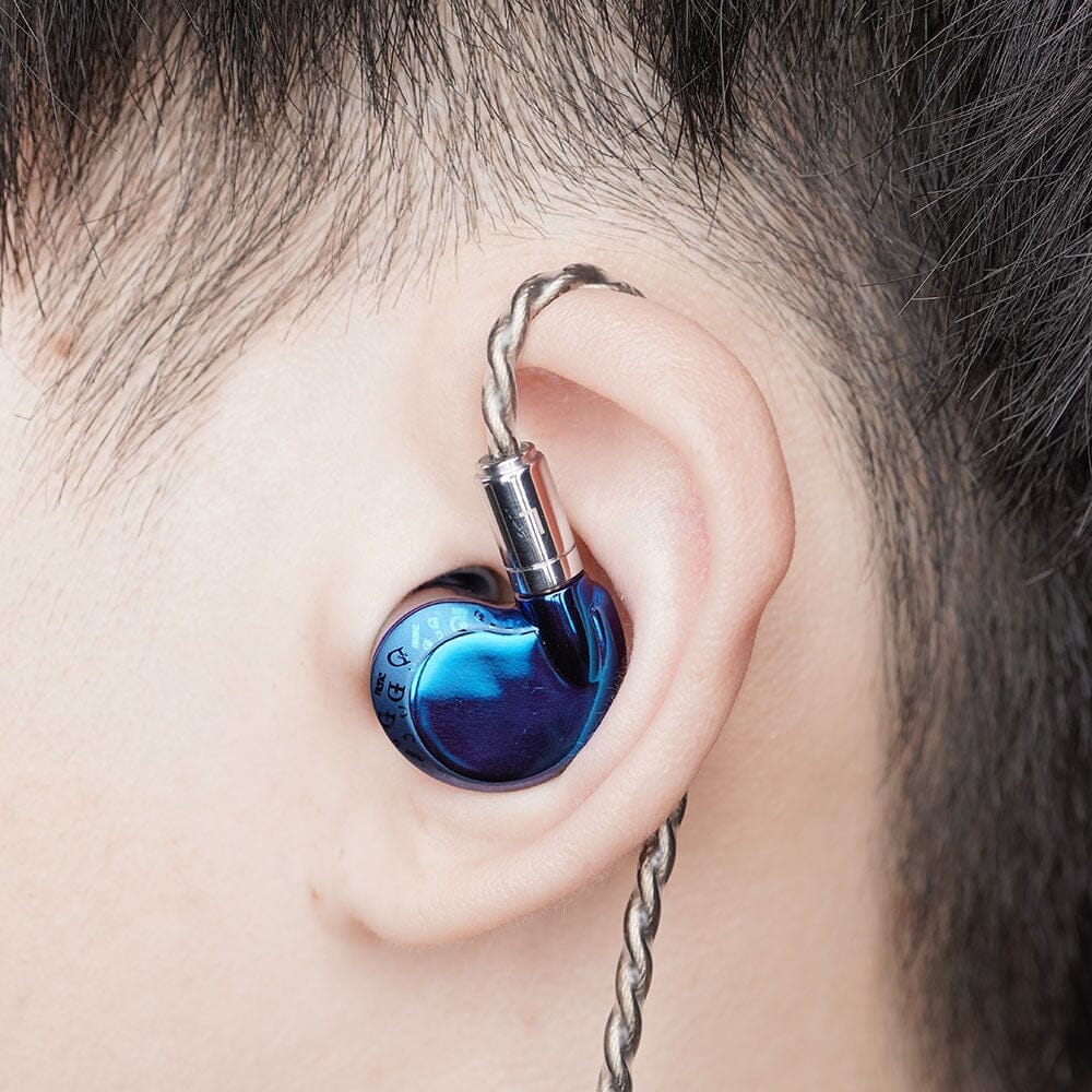 DUNU Falcon Ultra High-Fidelity Dynamic Driver IEMs - Premium In-Ear Monitors for Audiophiles, Musicians & Gamers - Perfect for Studio Recording, Live Performances & Gaming