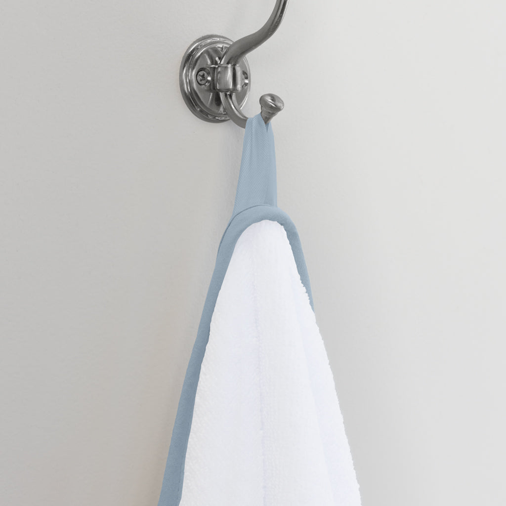 Luxury Blue Scalloped Plush White Towel Set - 6 Piece Bath Towel Bundle (2 Washcloths, 2 Hand Towels, 2 Bath Towels) for Spa, Hotel & Home Bathroom Essentials