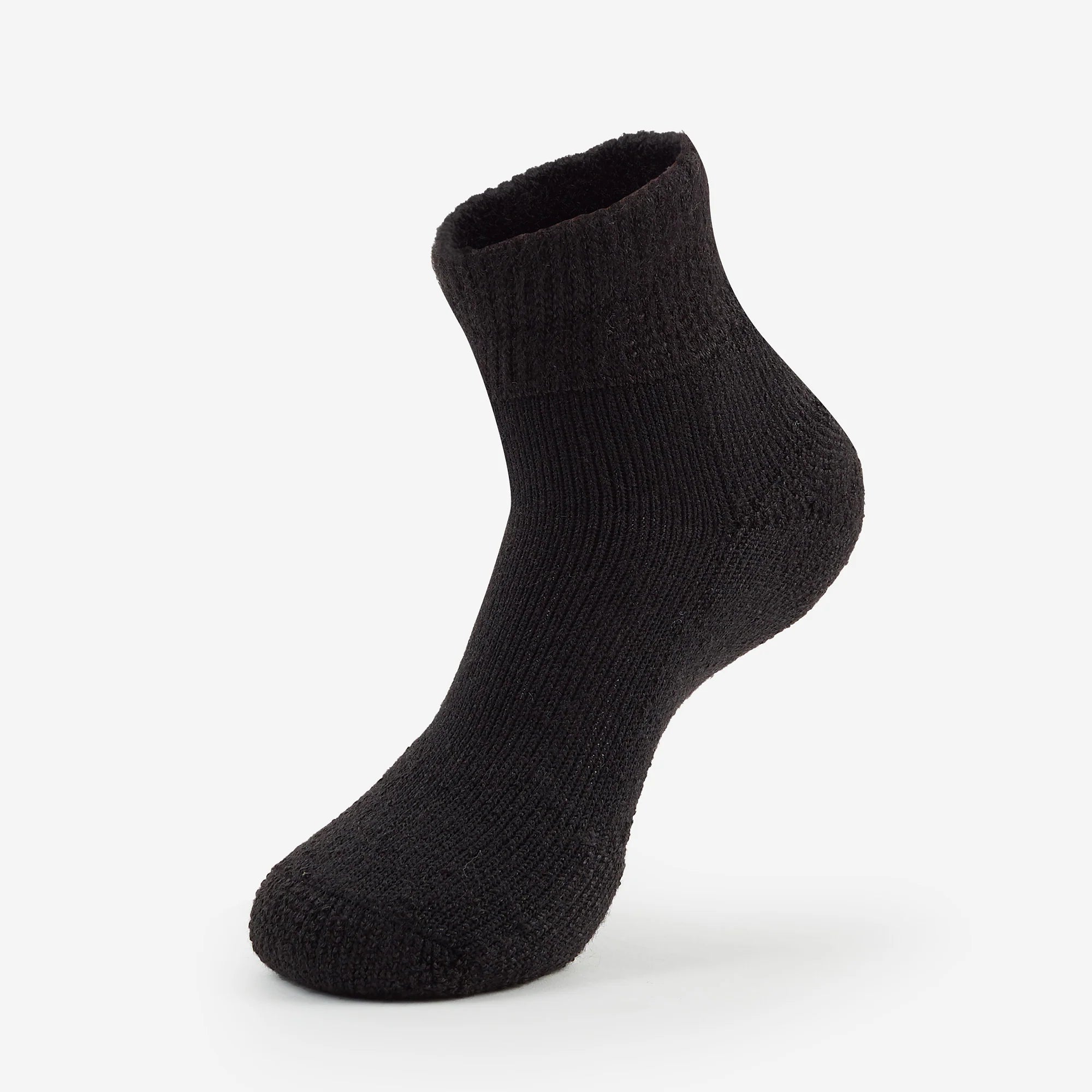 Thorlo Maximum Cushion Running Socks for Men & Women - Ankle Height Athletic Socks for Marathon, Jogging & Workout - Moisture Wicking & Blister Protection