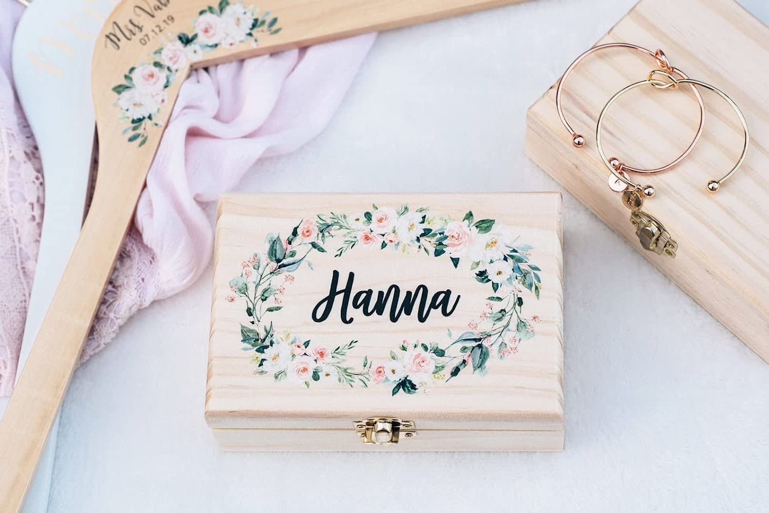 Personalized Wooden Flower Girl Gift Box for Bridesmaids - Custom Bridal Party Gift Set (6x4x2) - Perfect for Weddings, Baby Showers & Special Occasions - #WB001