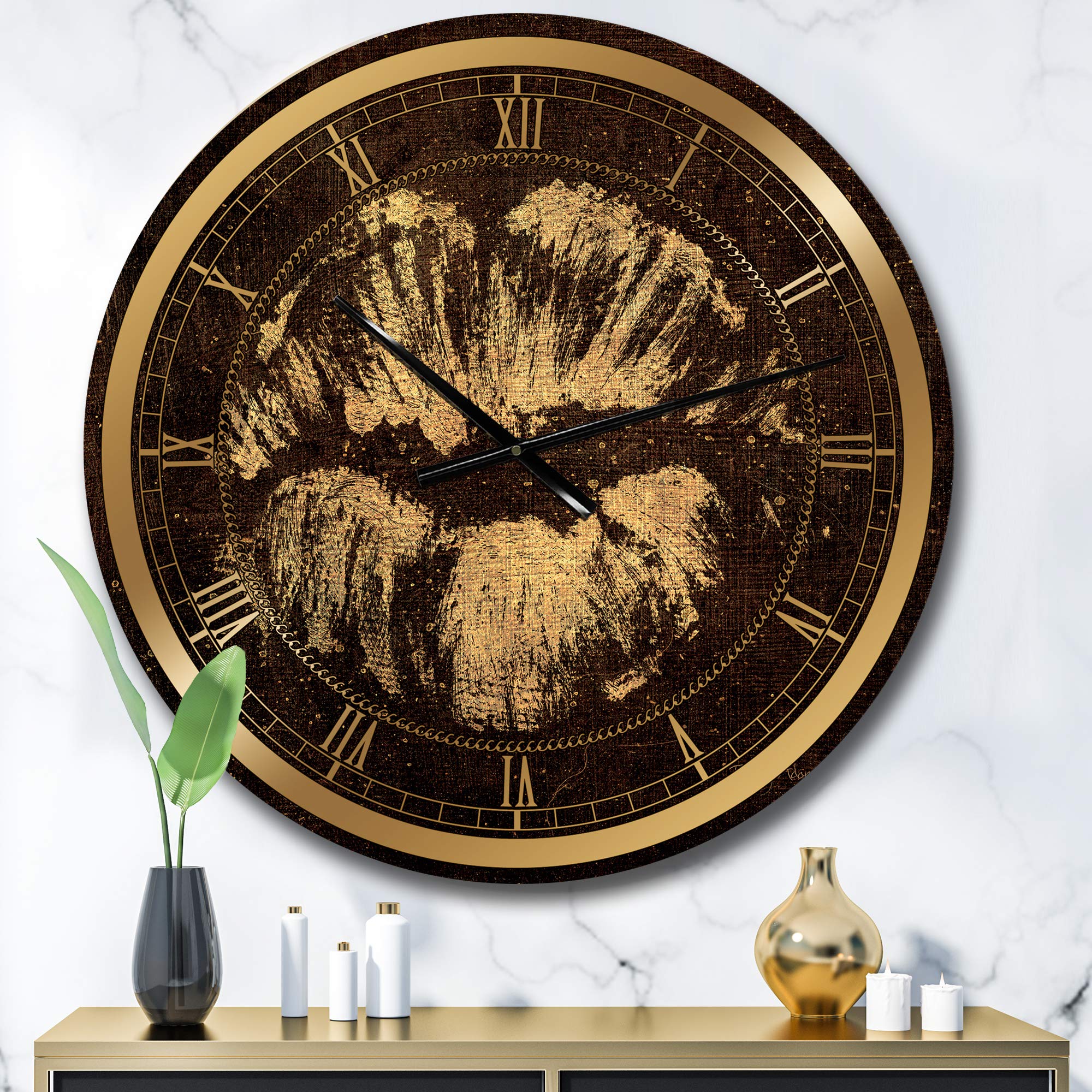 Glam Gold Fashion Lips Wall Clock - Large Decorative Wall Clock for Living Room, Bedroom & Office - Stylish Home Decor for Modern Interiors
