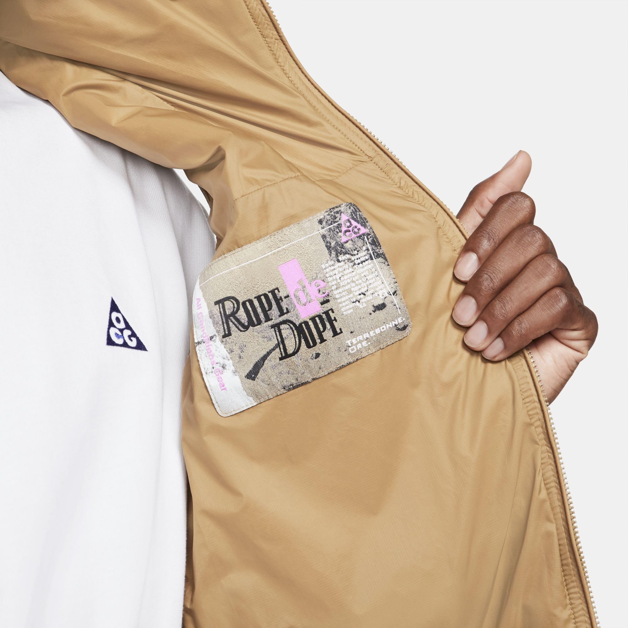Nike ACG Rope De Dope Men's Lightweight Hiking Vest - Small, Golden Beige - Perfect for Outdoor Adventures & Trail Running