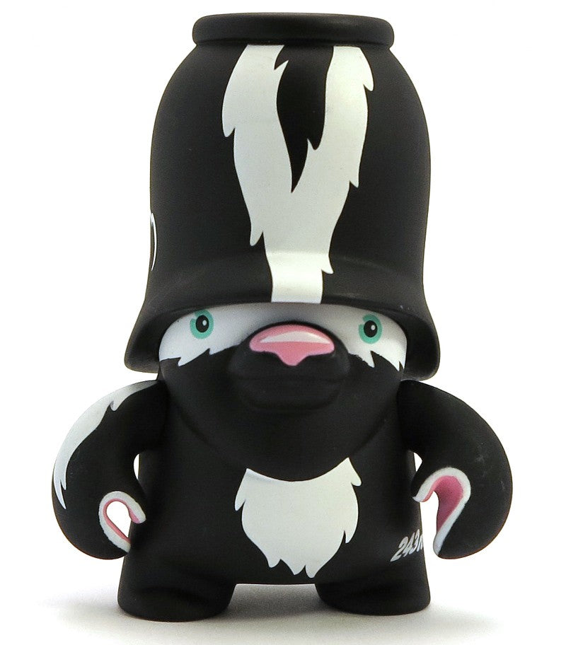 4 Teddy Troops 2.0 Series 01 Skunk Trooper Stuffed Animal Plush Toy - Cute Collectible Gift for Kids & Adults | Perfect for Bedroom Decor, Birthday Presents & Teddy Bear Collections